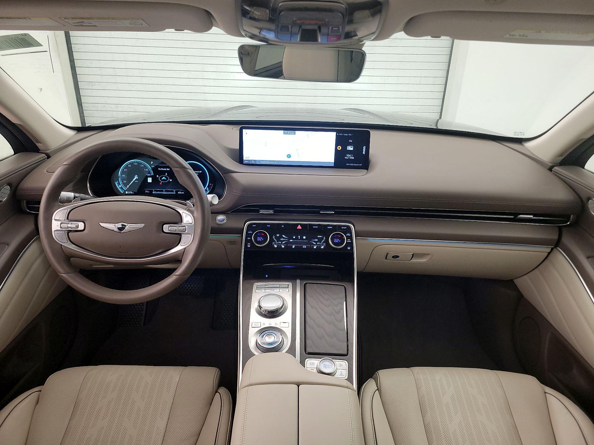 Thumbnail: 2023 Genesis GV80 - 9