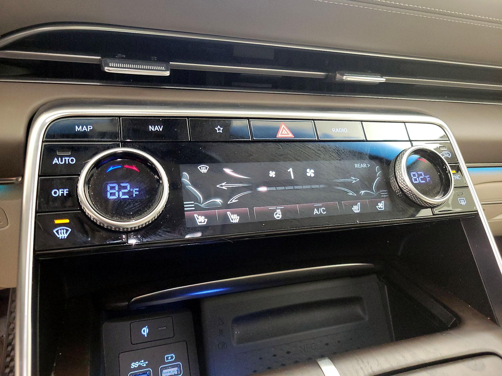 Thumbnail: 2023 Genesis GV80 - 17