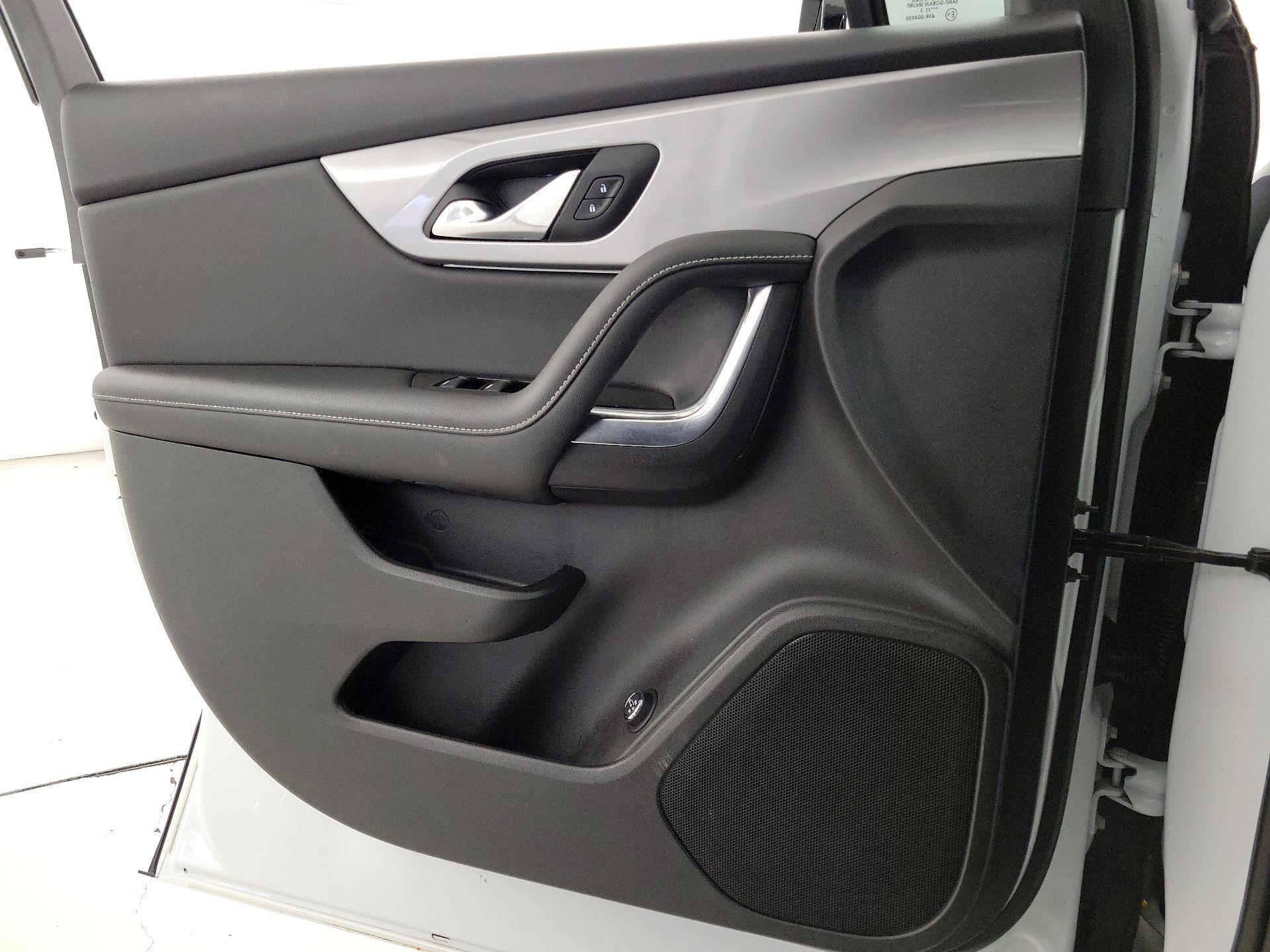 Thumbnail: 2023 Chevrolet Blazer - 12