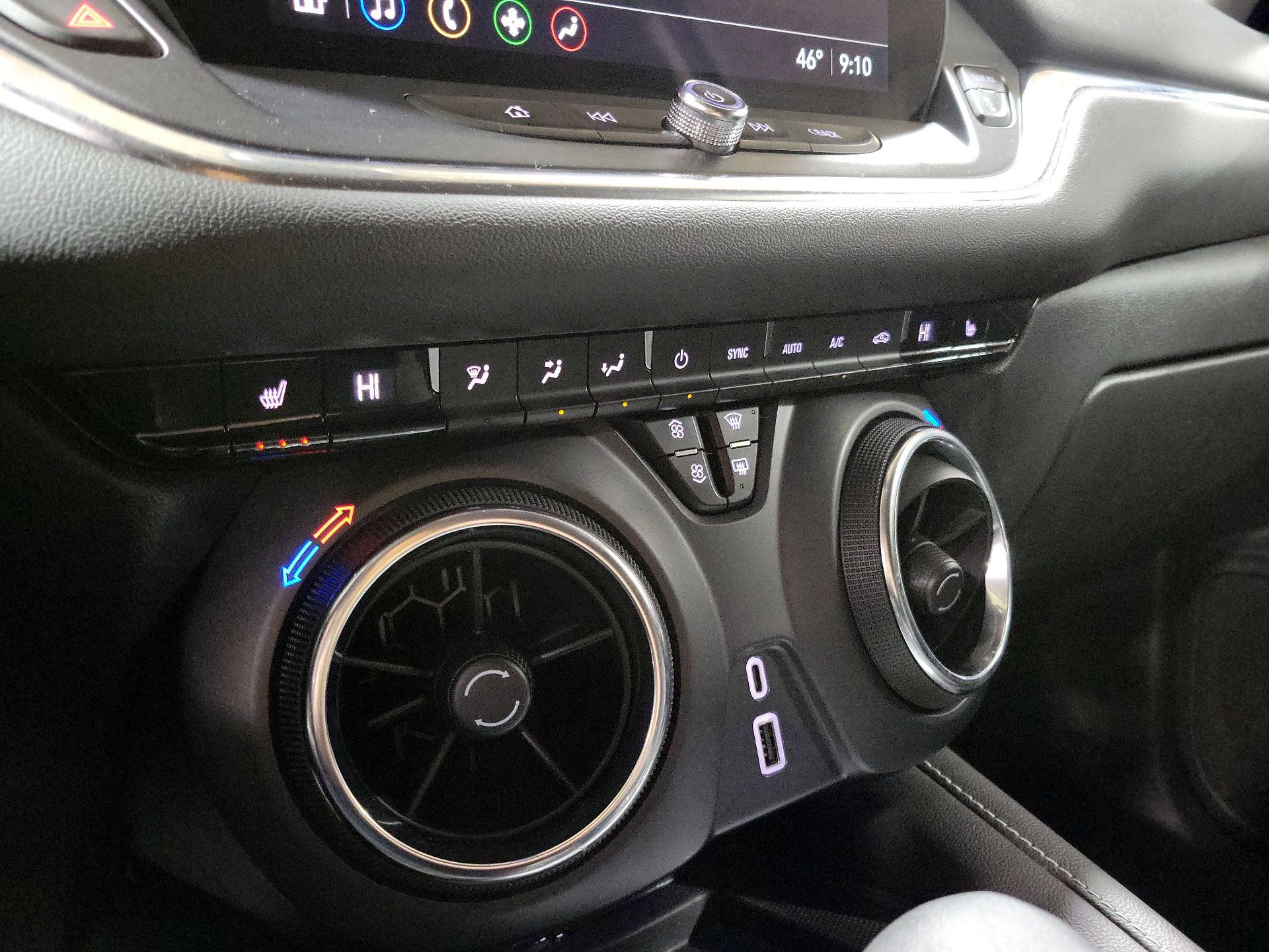 Thumbnail: 2023 Chevrolet Blazer - 16