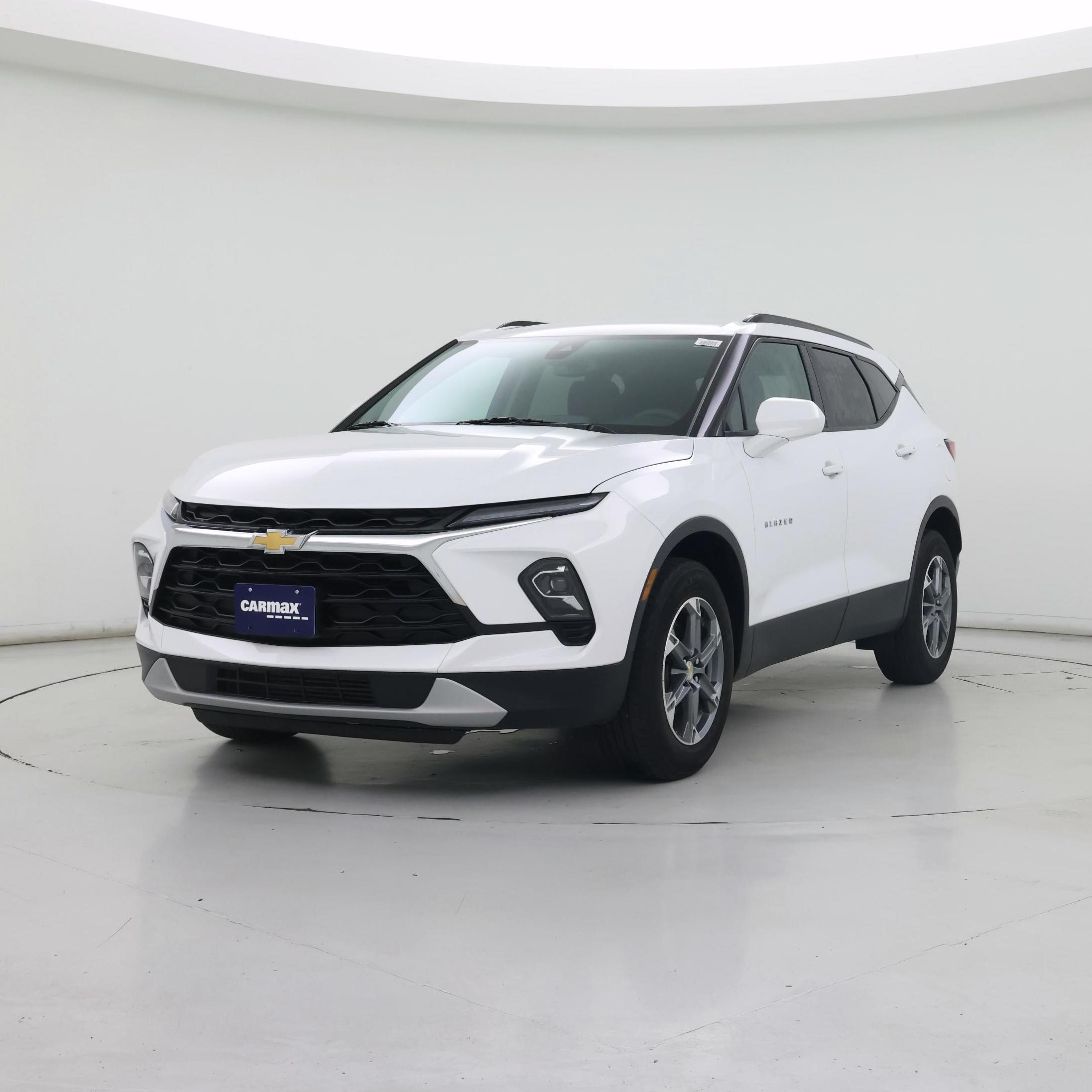 Thumbnail: 2023 Chevrolet Blazer - 4