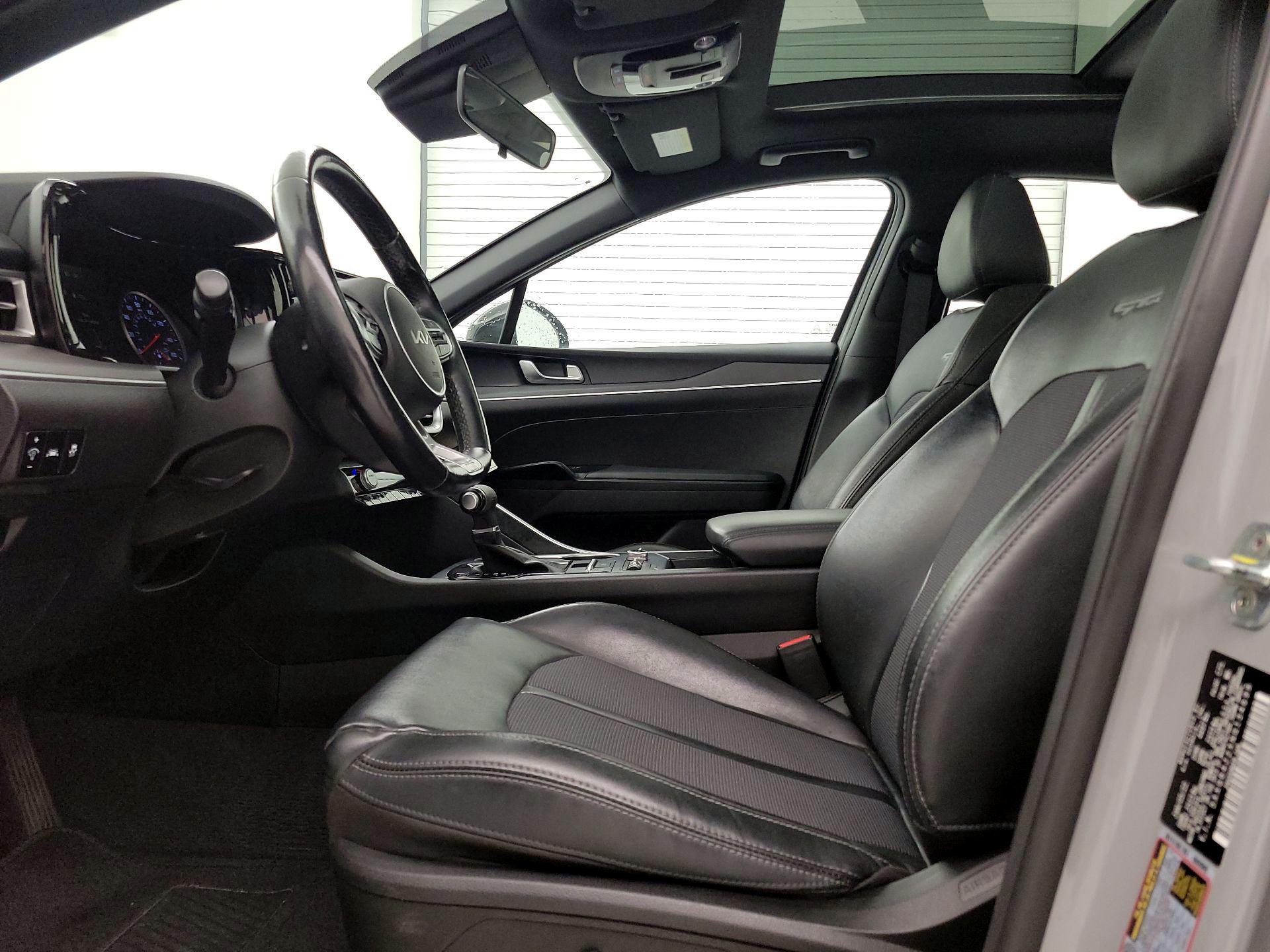 Thumbnail: 2022 Kia K5 - 11