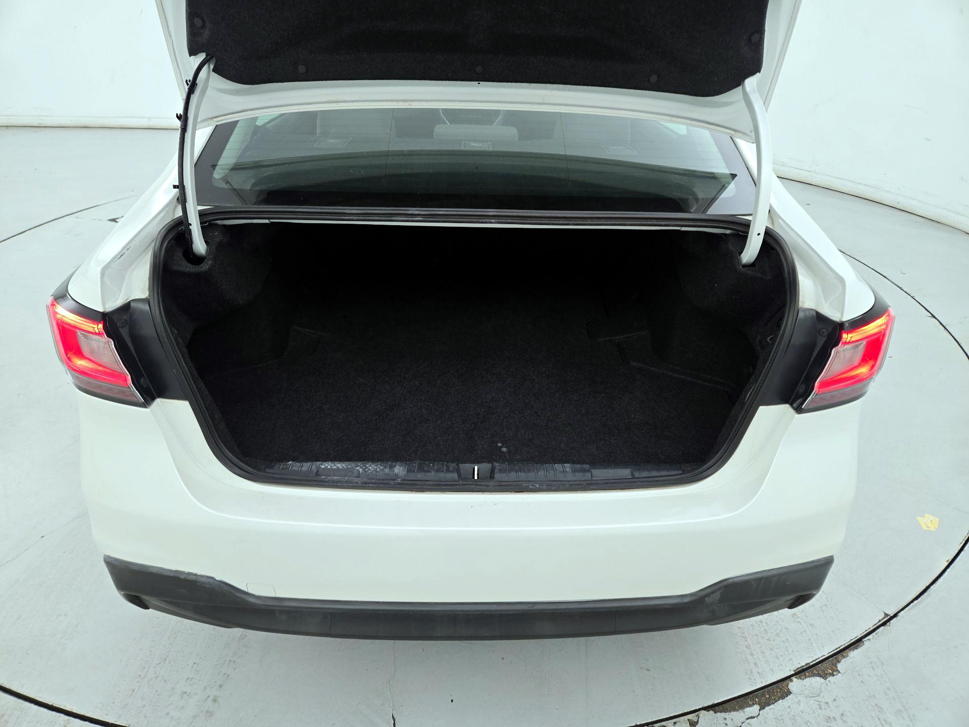 Thumbnail: 2020 Subaru Legacy - 20