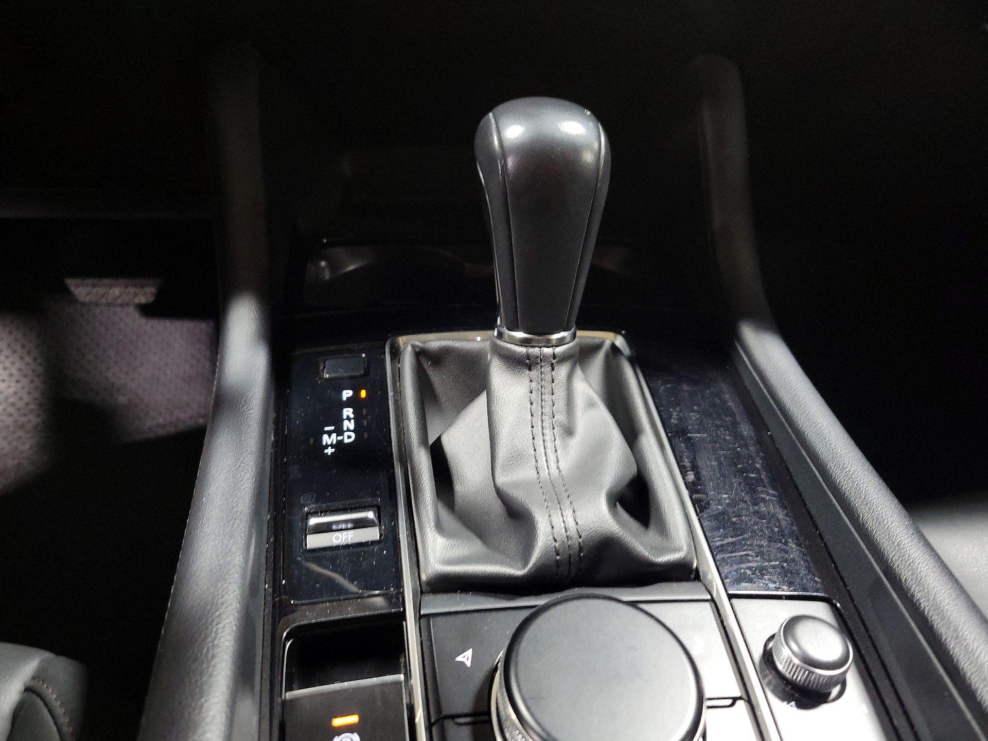 Thumbnail: 2024 Mazda Mazda3 - 17