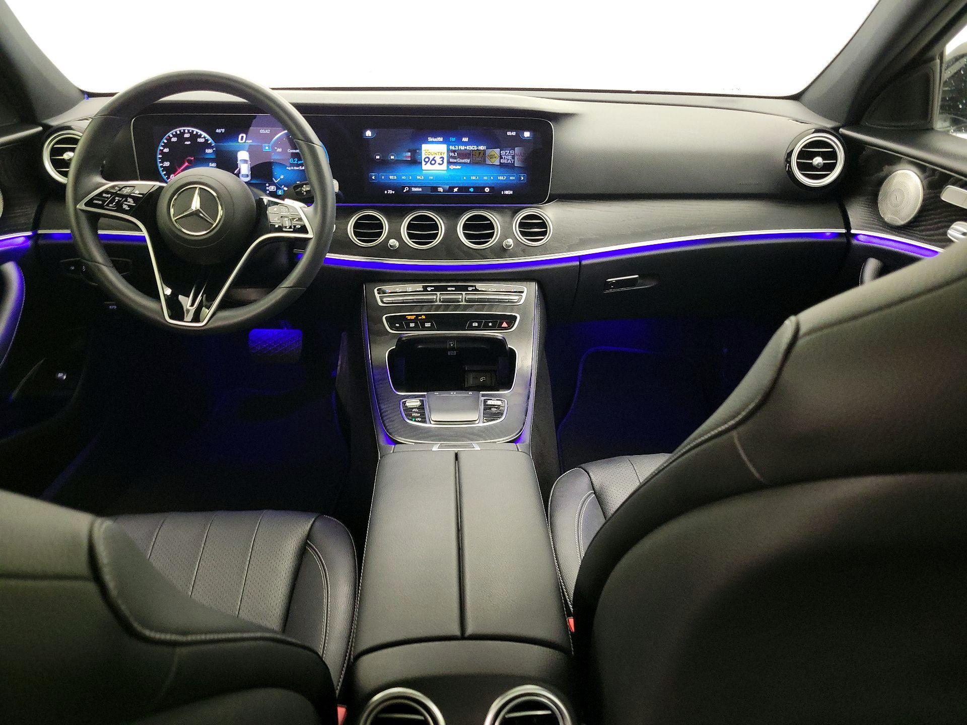 Thumbnail: 2022 Mercedes-Benz E-Class - 9