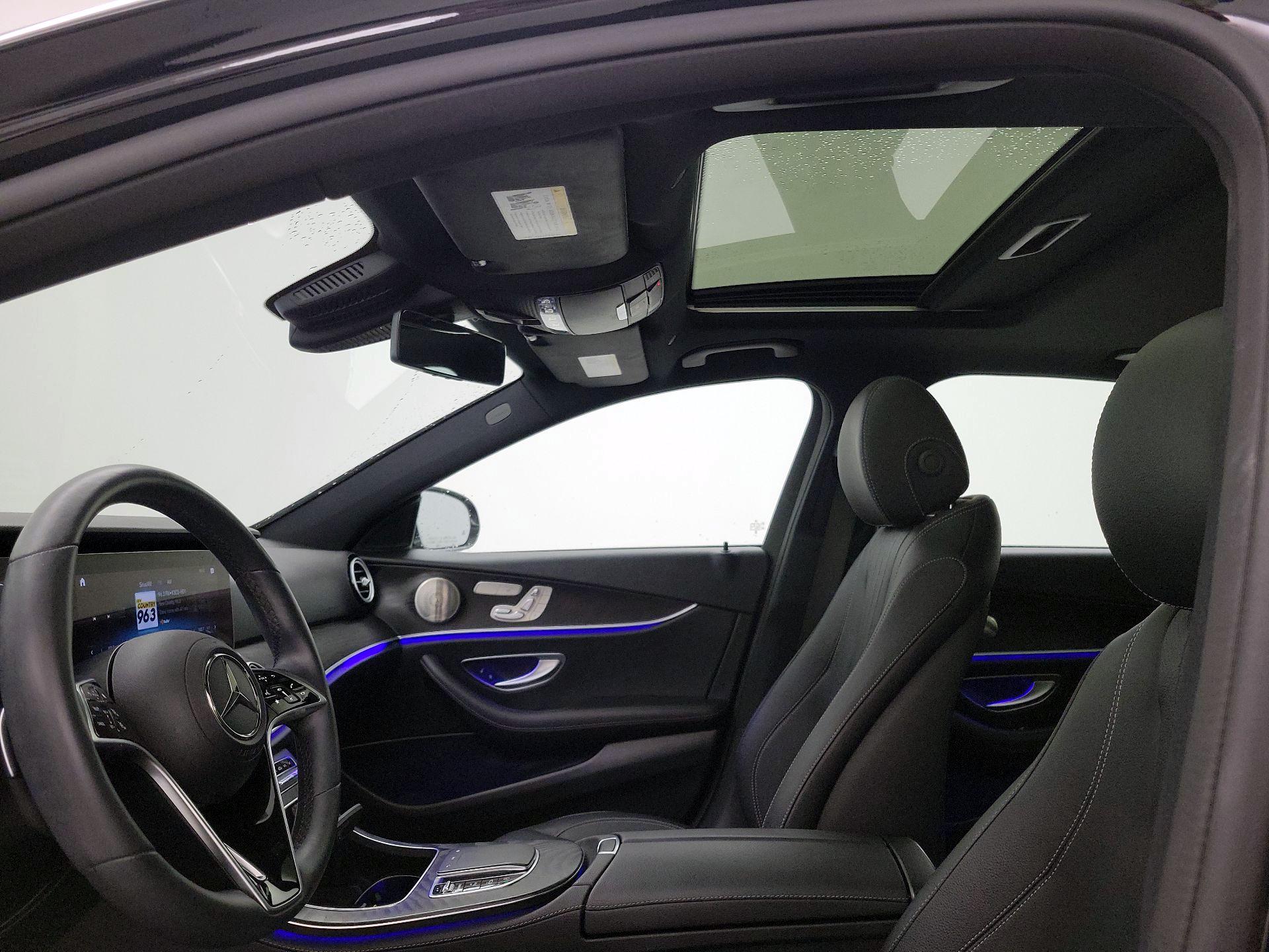 Thumbnail: 2022 Mercedes-Benz E-Class - 18