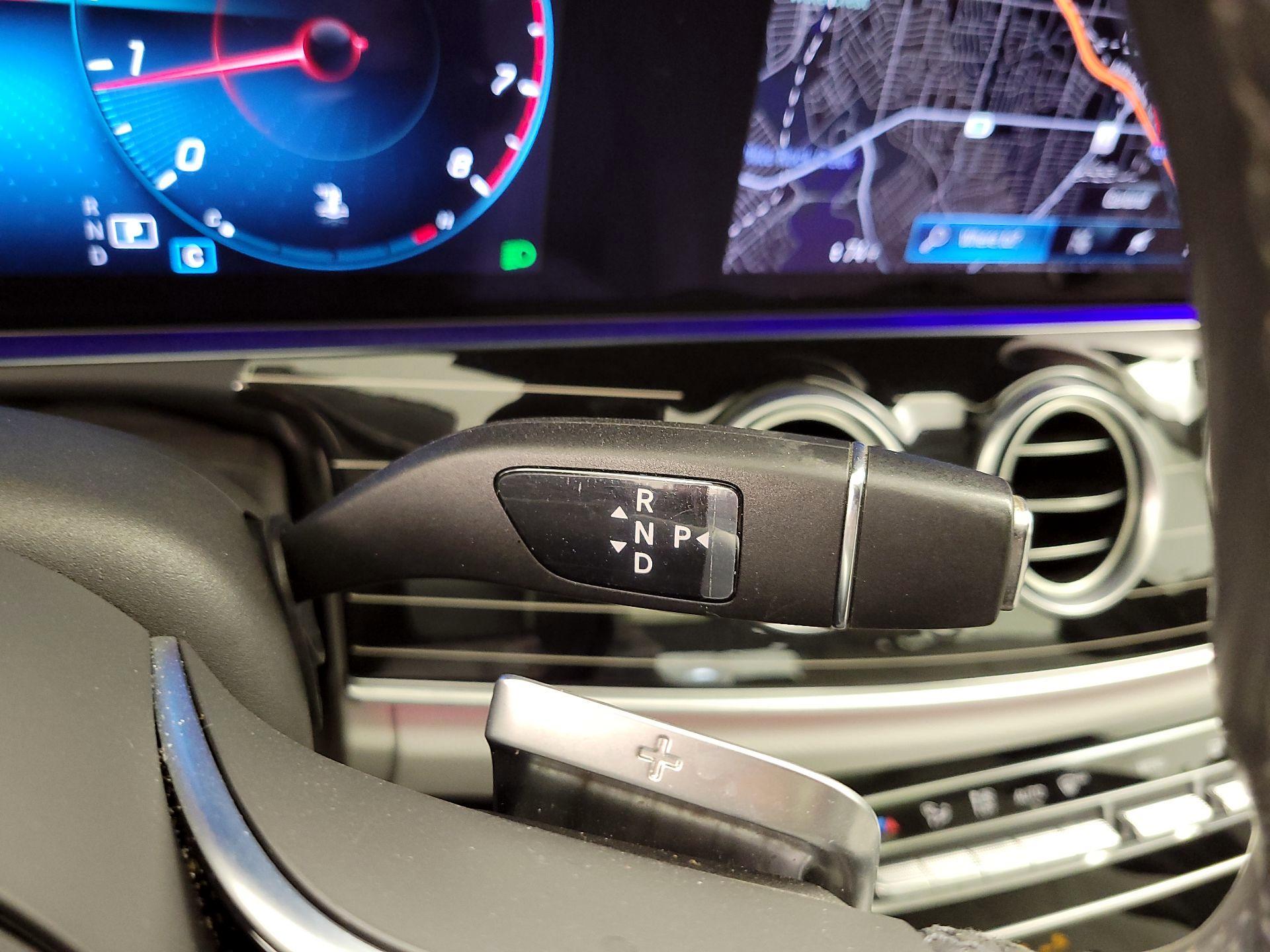 Thumbnail: 2022 Mercedes-Benz E-Class - 18