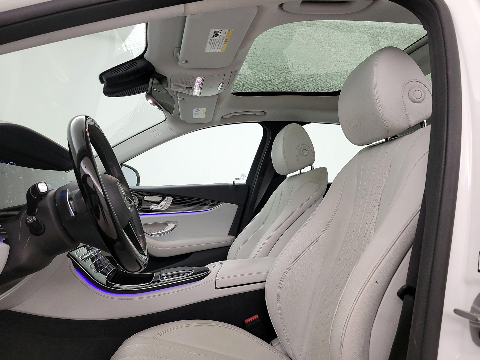 Thumbnail: 2022 Mercedes-Benz E-Class - 19