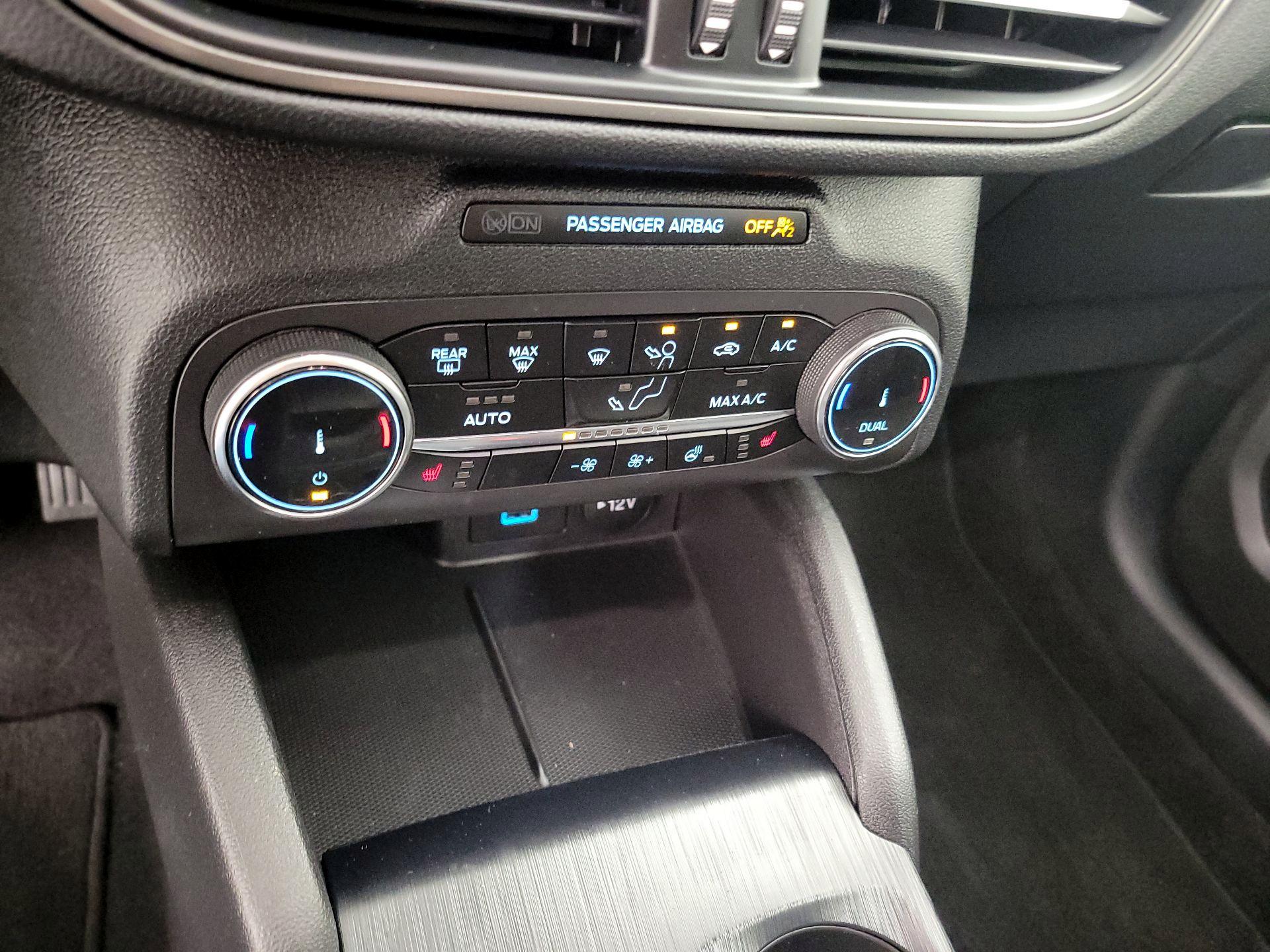 Thumbnail: 2023 Ford Escape - 16