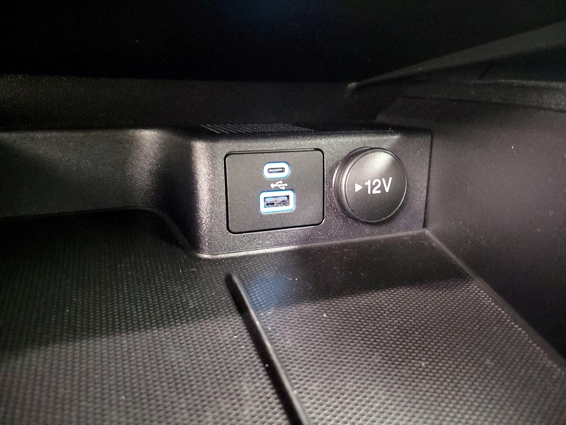 Thumbnail: 2023 Ford Escape - 18