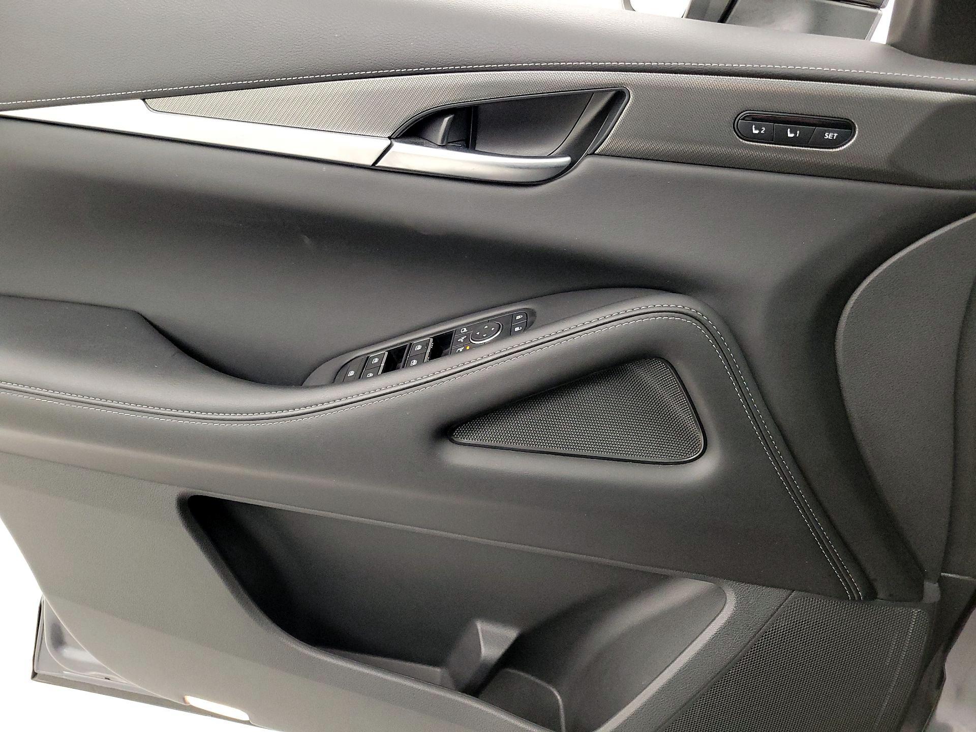 Thumbnail: 2023 INFINITI QX60 - 12