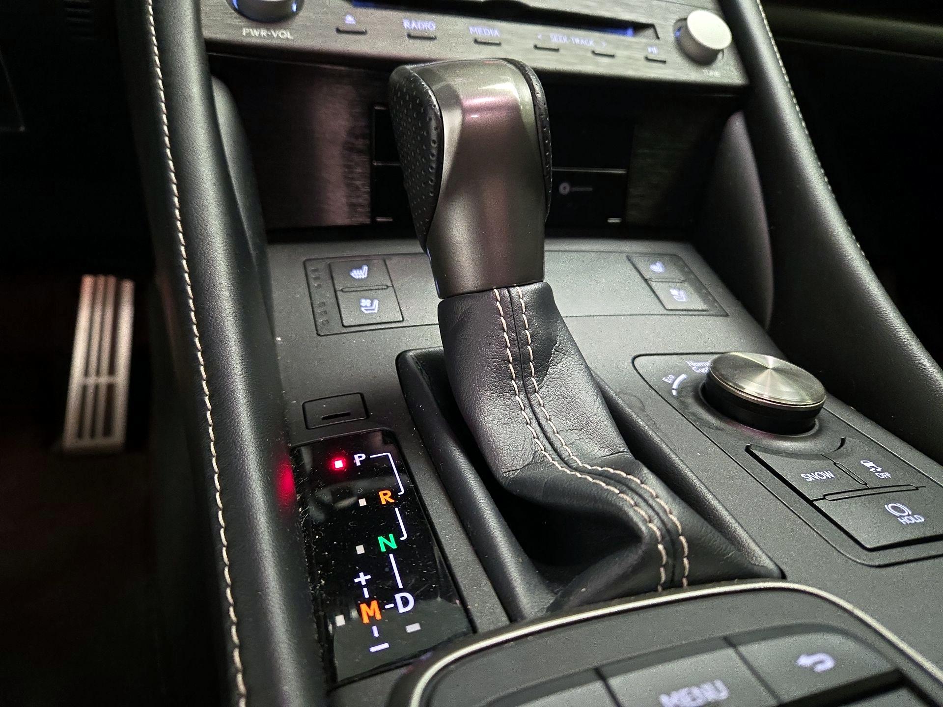 Thumbnail: 2021 Lexus RC - 18