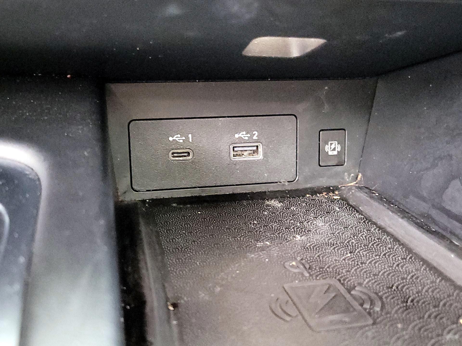 Thumbnail: 2023 INFINITI QX60 - 18