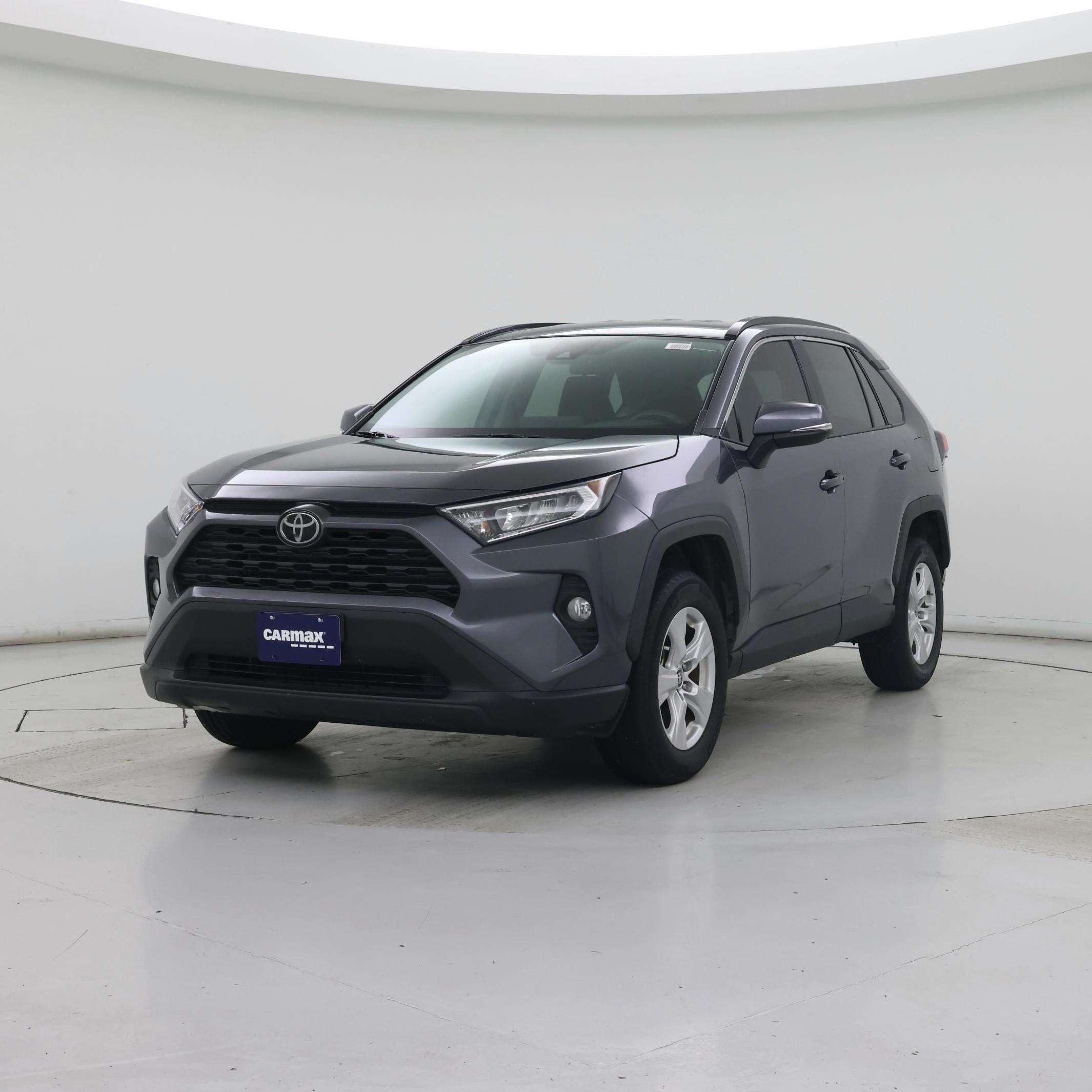 Thumbnail: 2021 Toyota RAV4 - 4