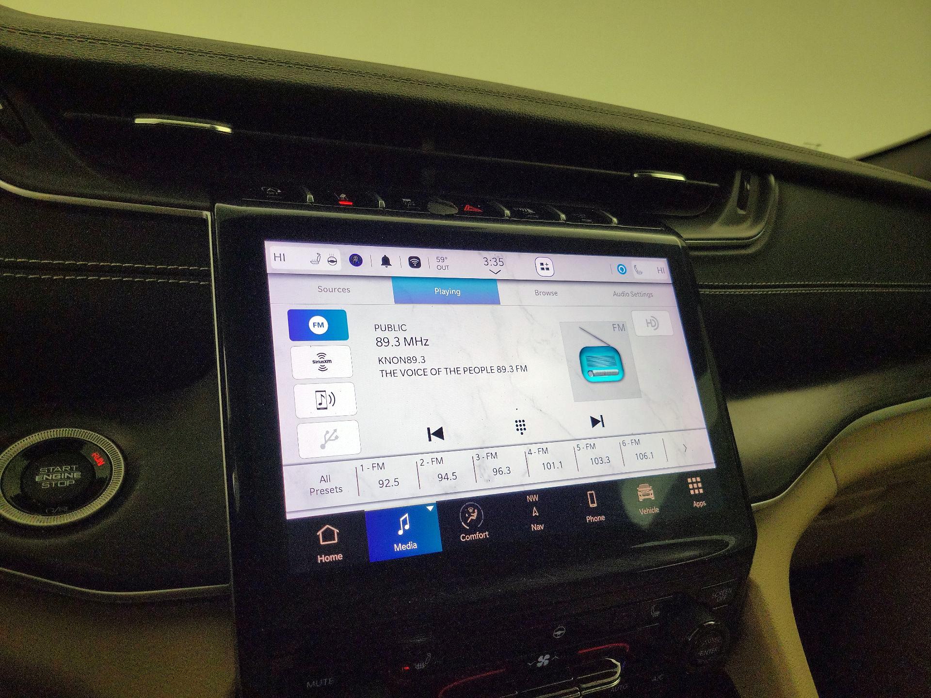 Thumbnail: 2023 Jeep Grand Cherokee - 16