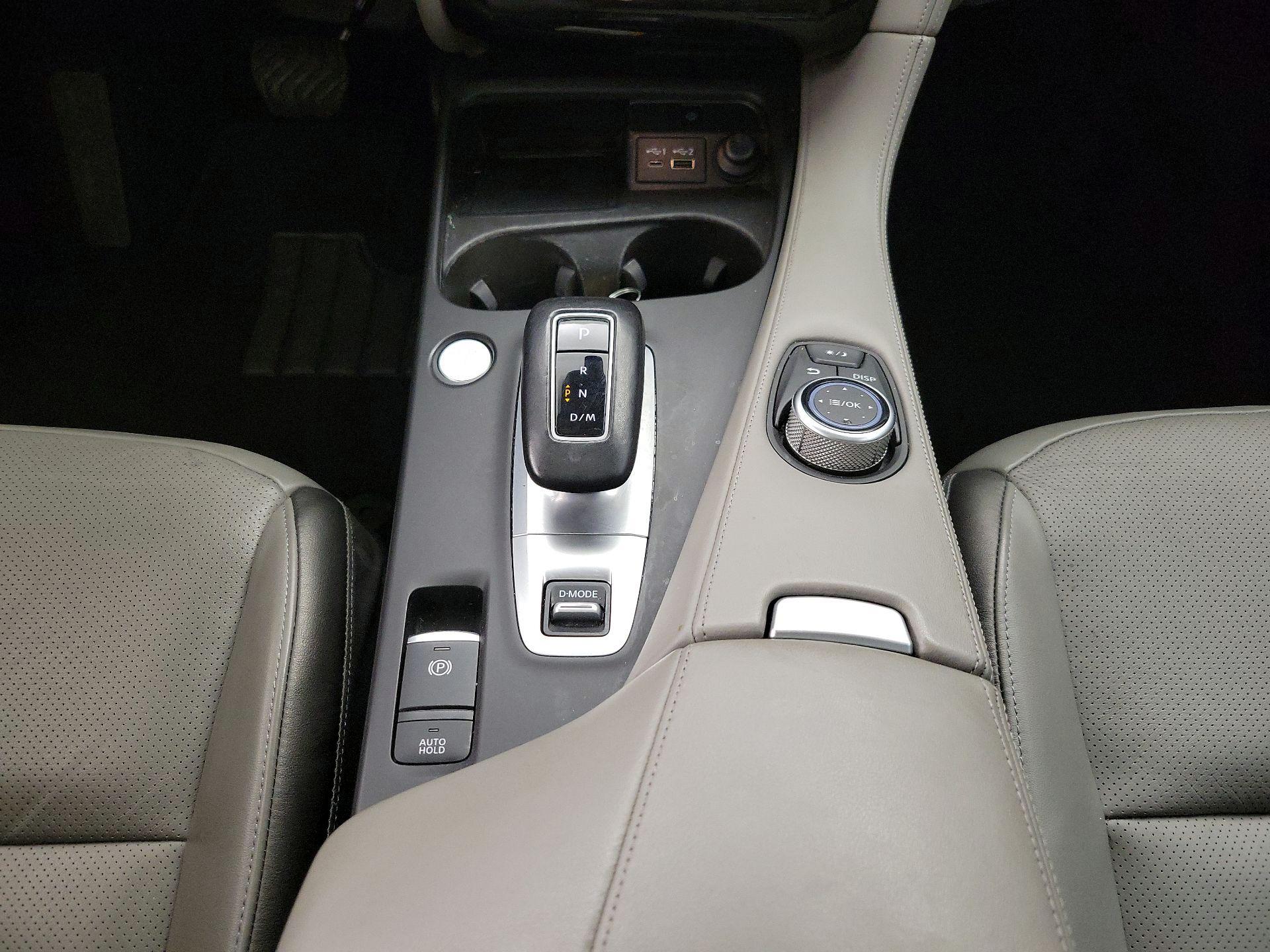 Thumbnail: 2023 INFINITI QX50 - 17