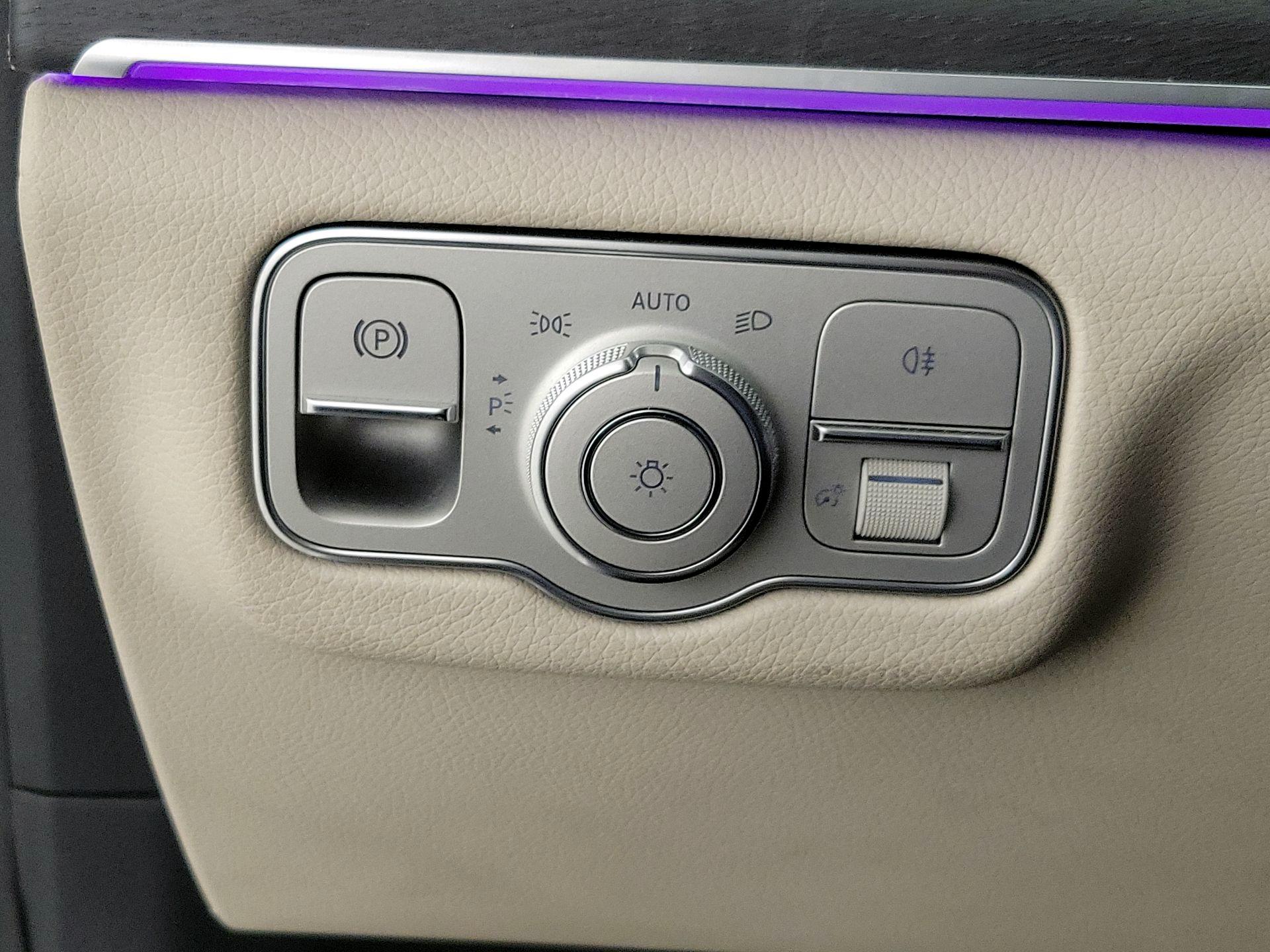 Thumbnail: 2021 Mercedes-Benz GLE - 13