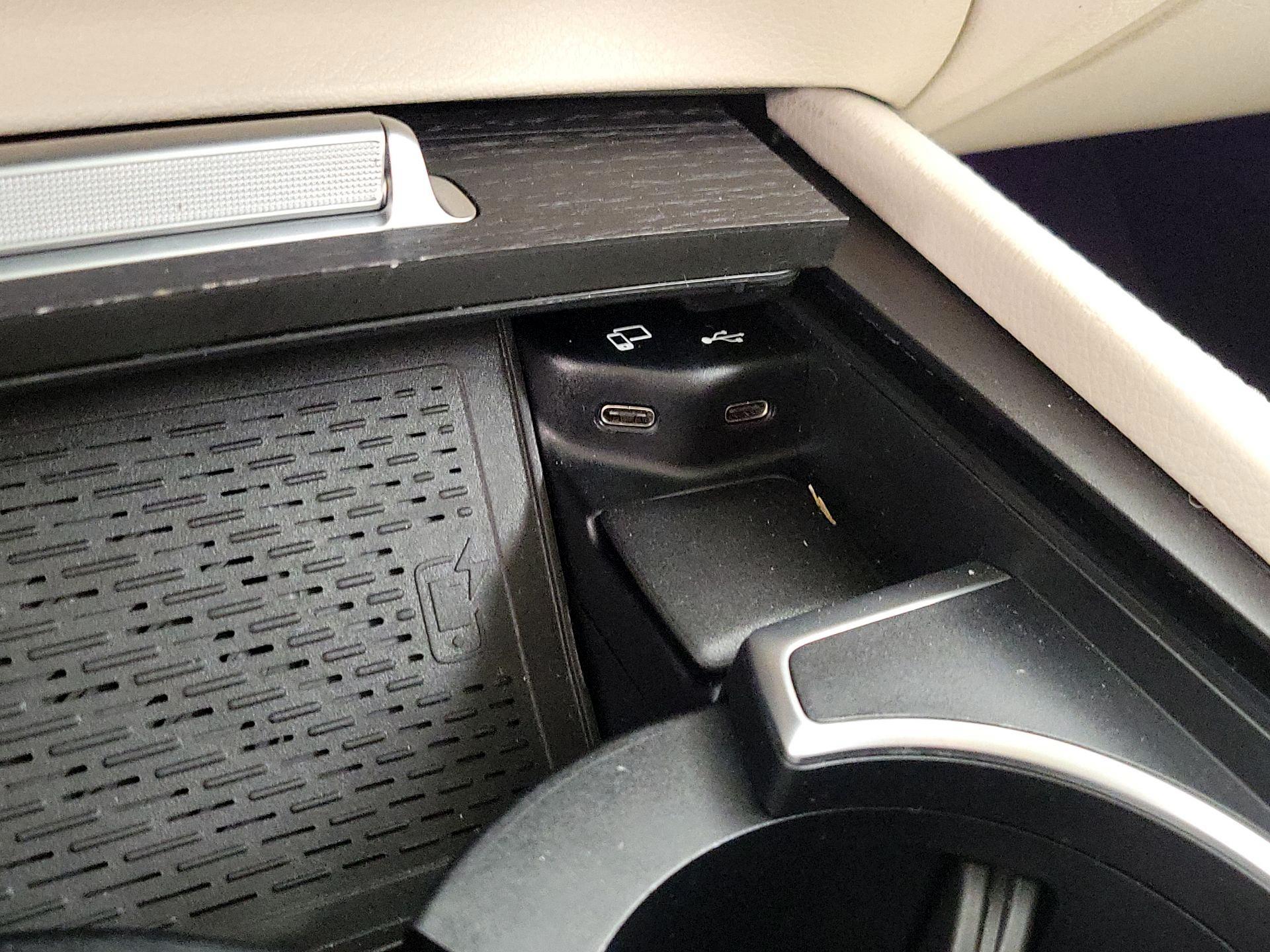 Thumbnail: 2021 Mercedes-Benz GLE - 19