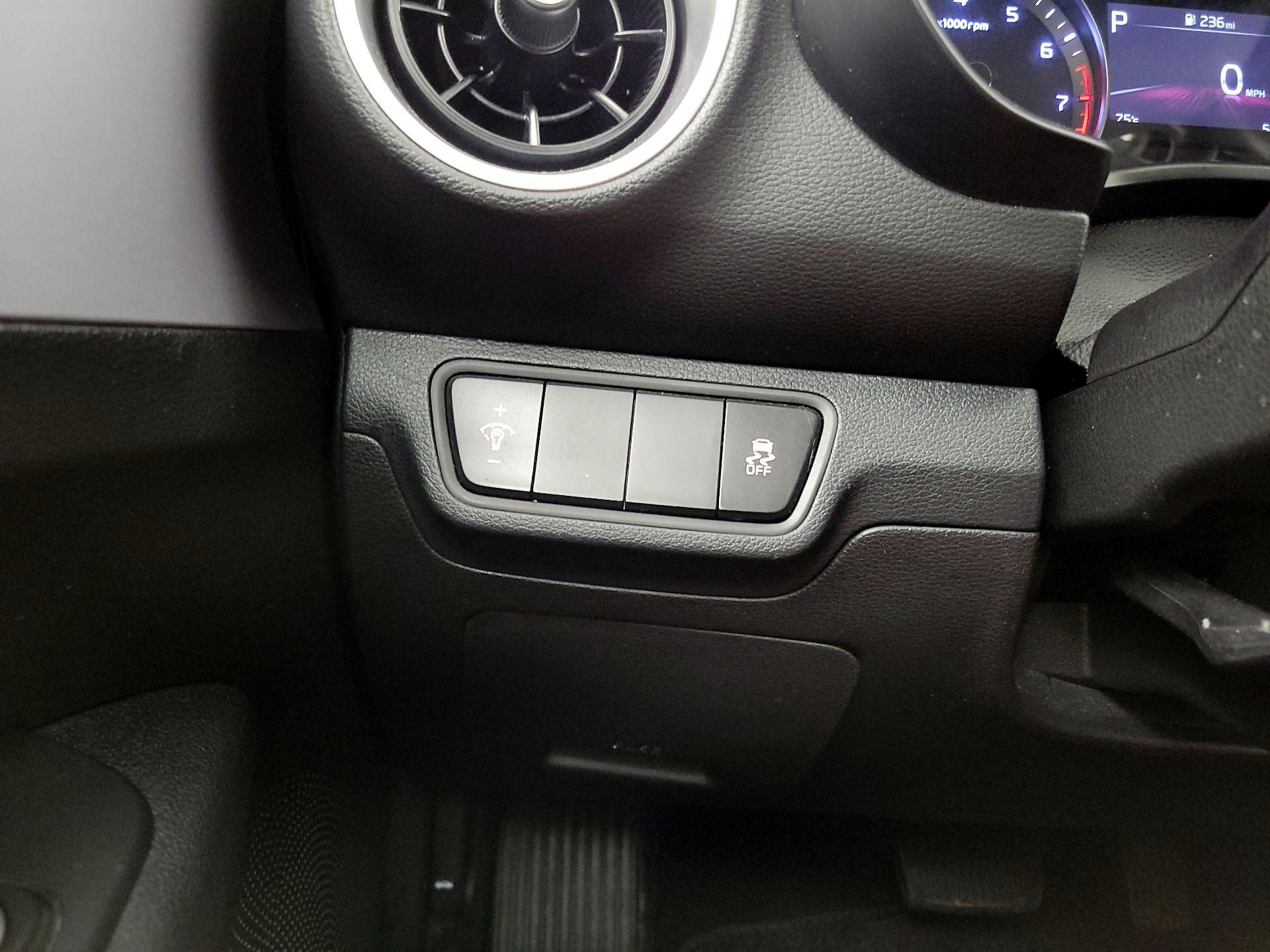 Thumbnail: 2024 Kia Forte - 13