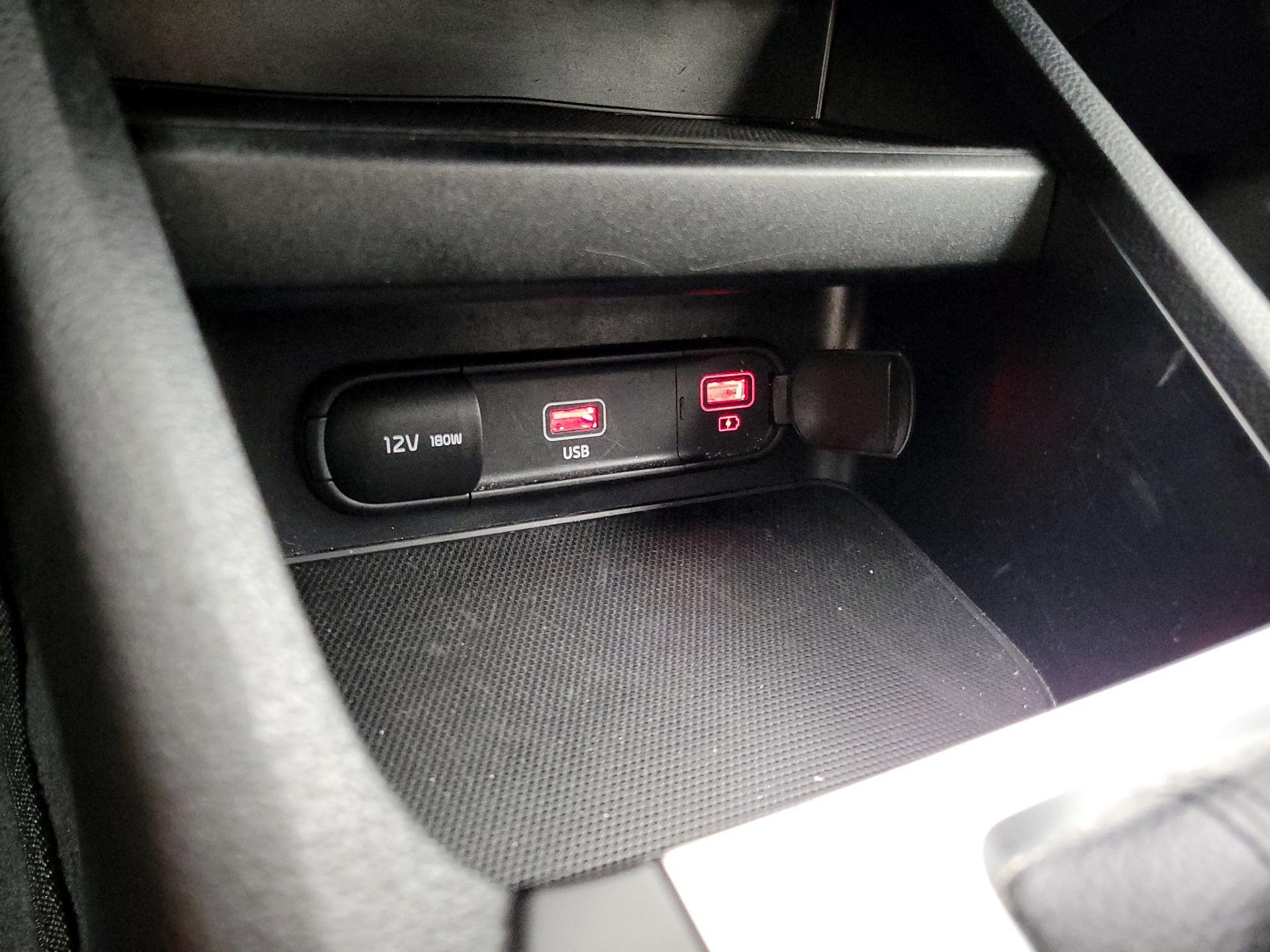 Thumbnail: 2024 Kia Forte - 18