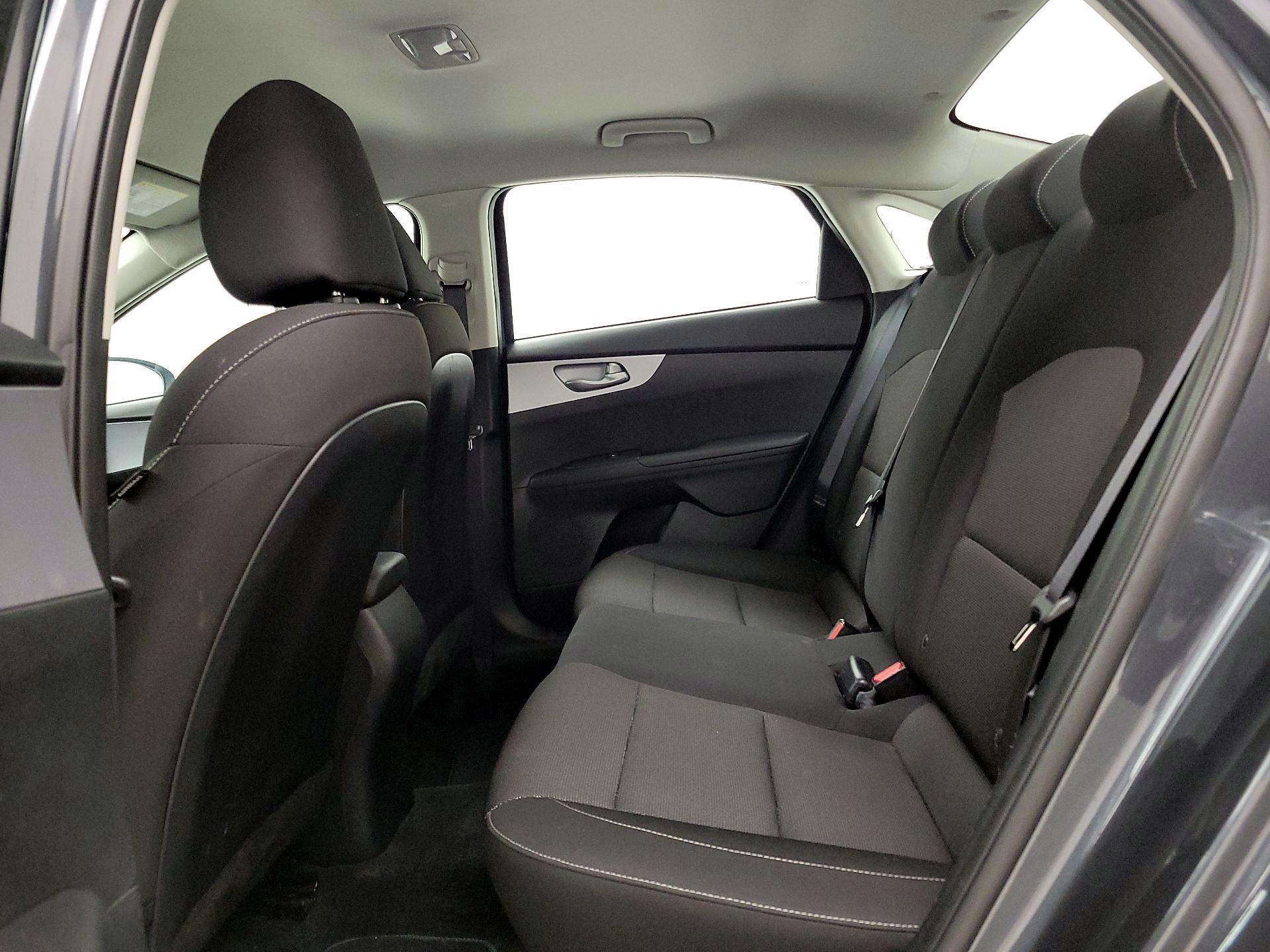 Thumbnail: 2024 Kia Forte - 19