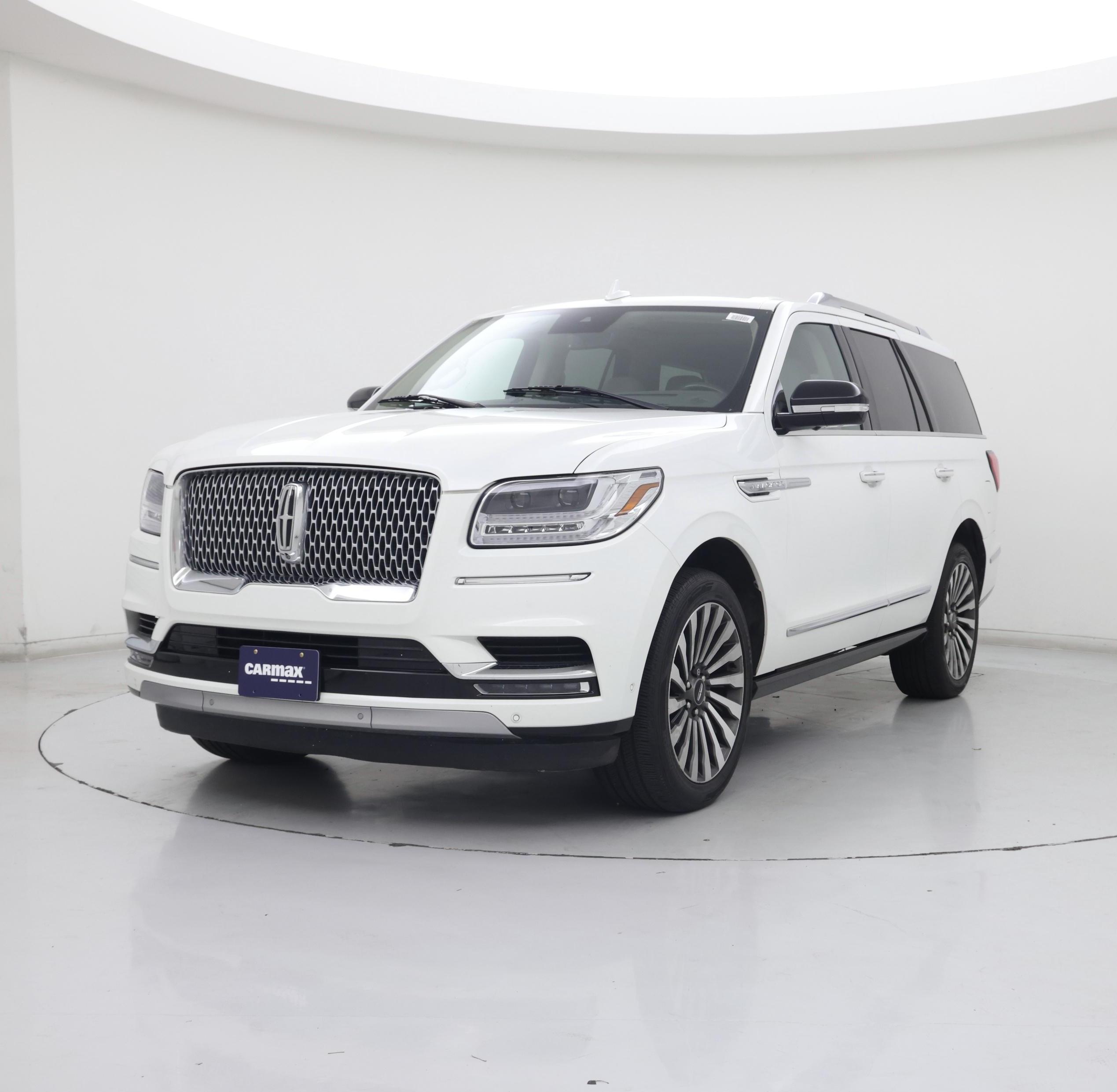 Thumbnail: 2021 Lincoln Navigator - 4