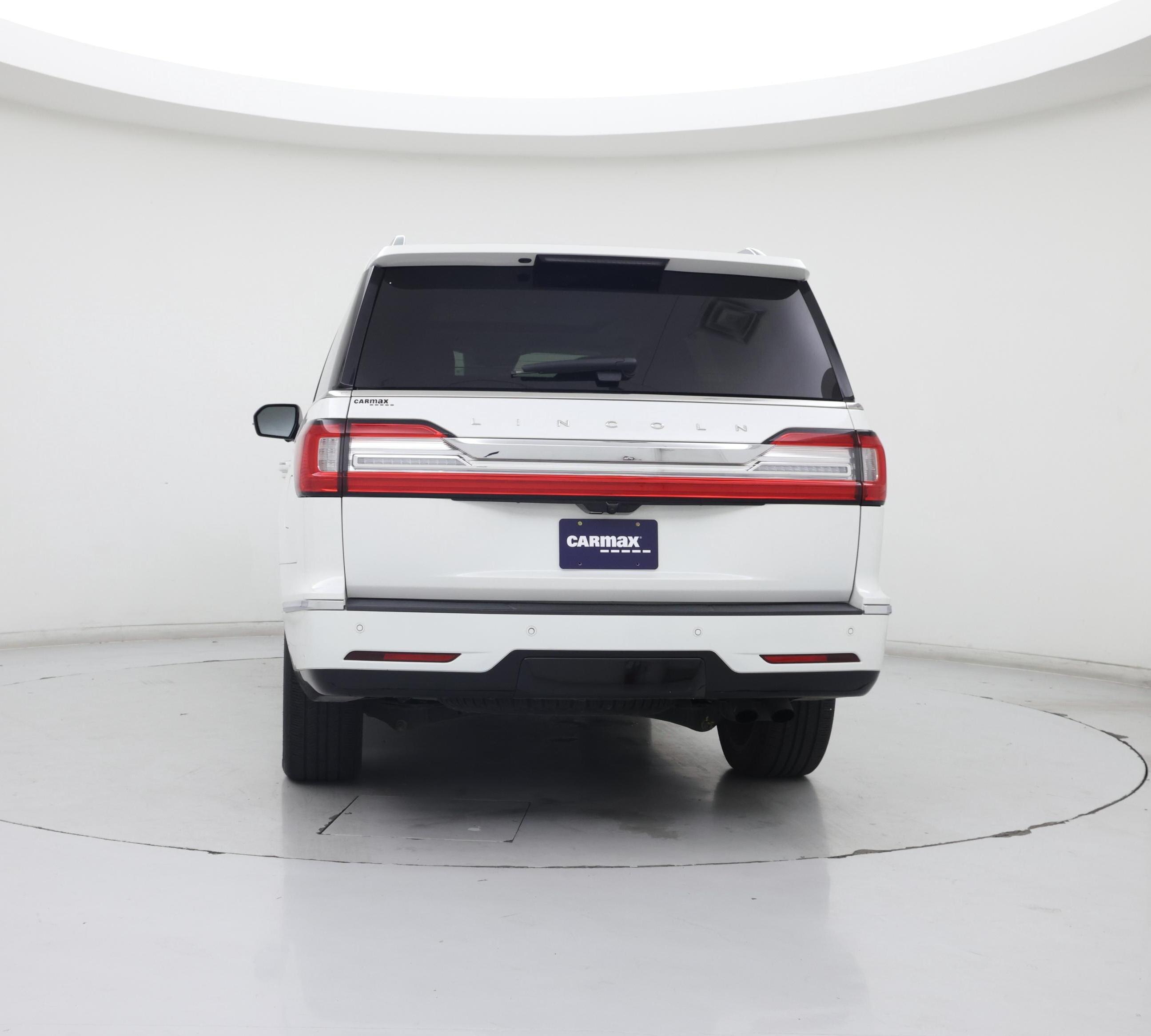 Thumbnail: 2021 Lincoln Navigator - 6