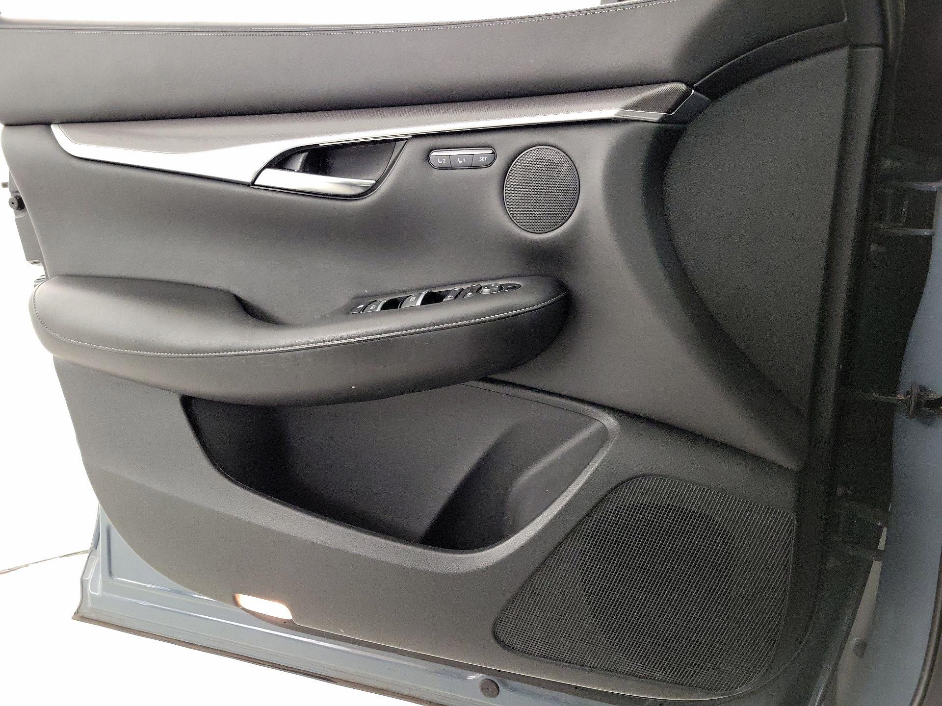 Thumbnail: 2023 INFINITI QX50 - 12