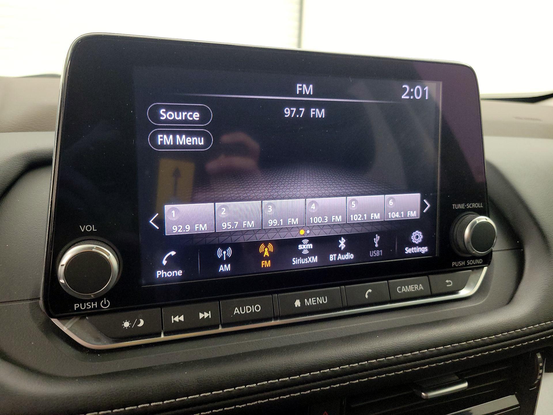 Thumbnail: 2022 Nissan Rogue - 15