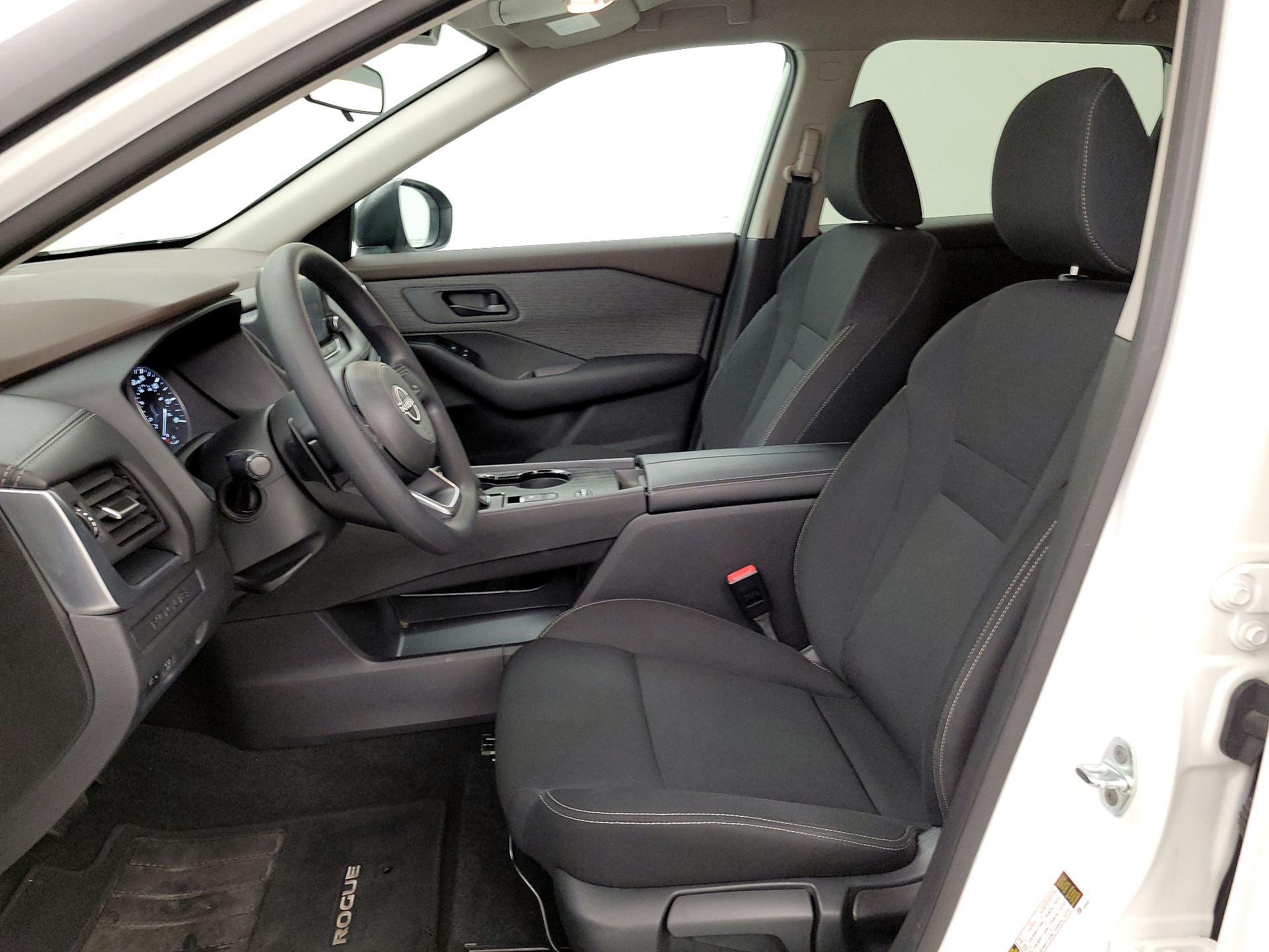 Thumbnail: 2023 Nissan Rogue - 11