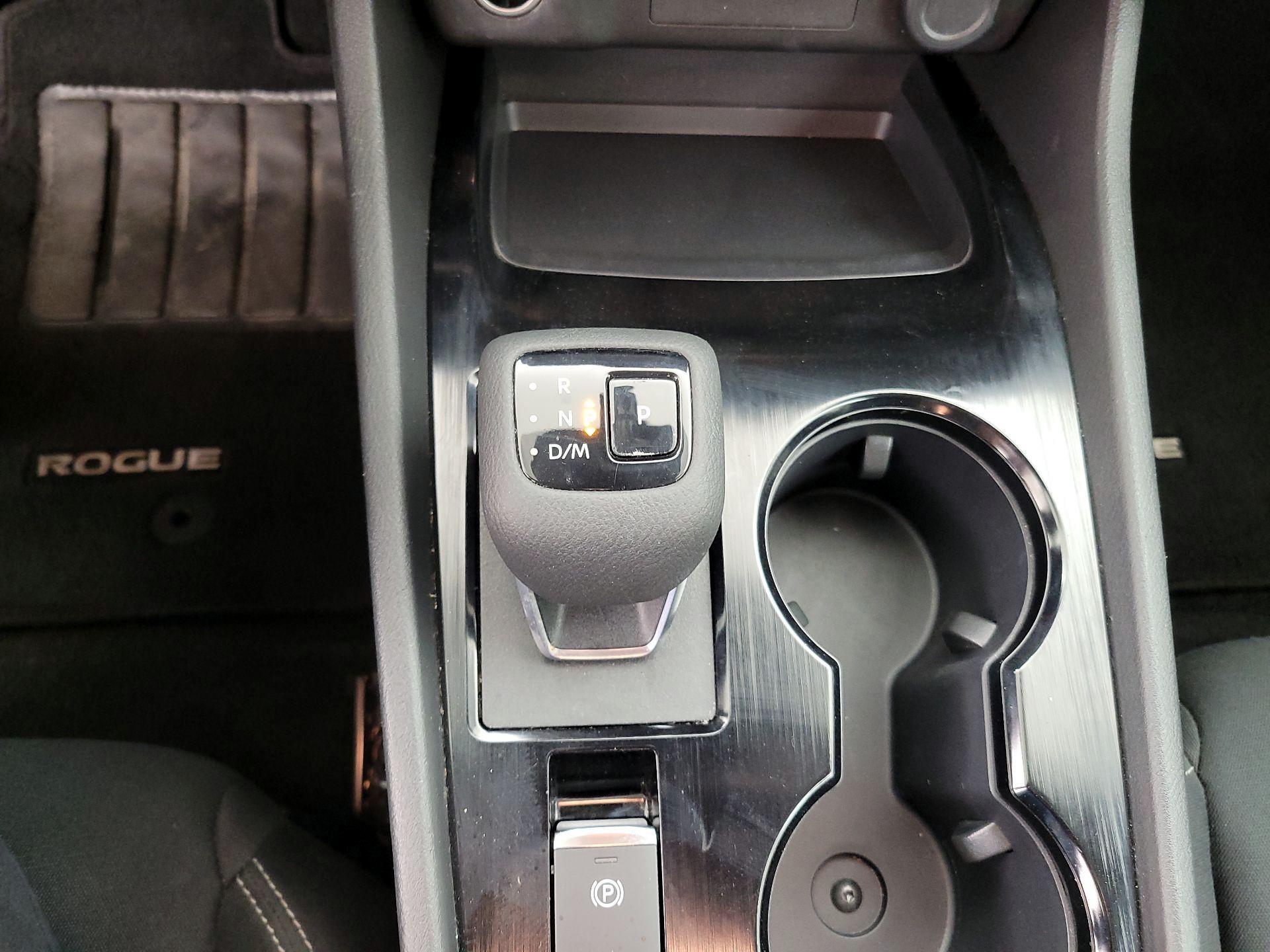 Thumbnail: 2023 Nissan Rogue - 17