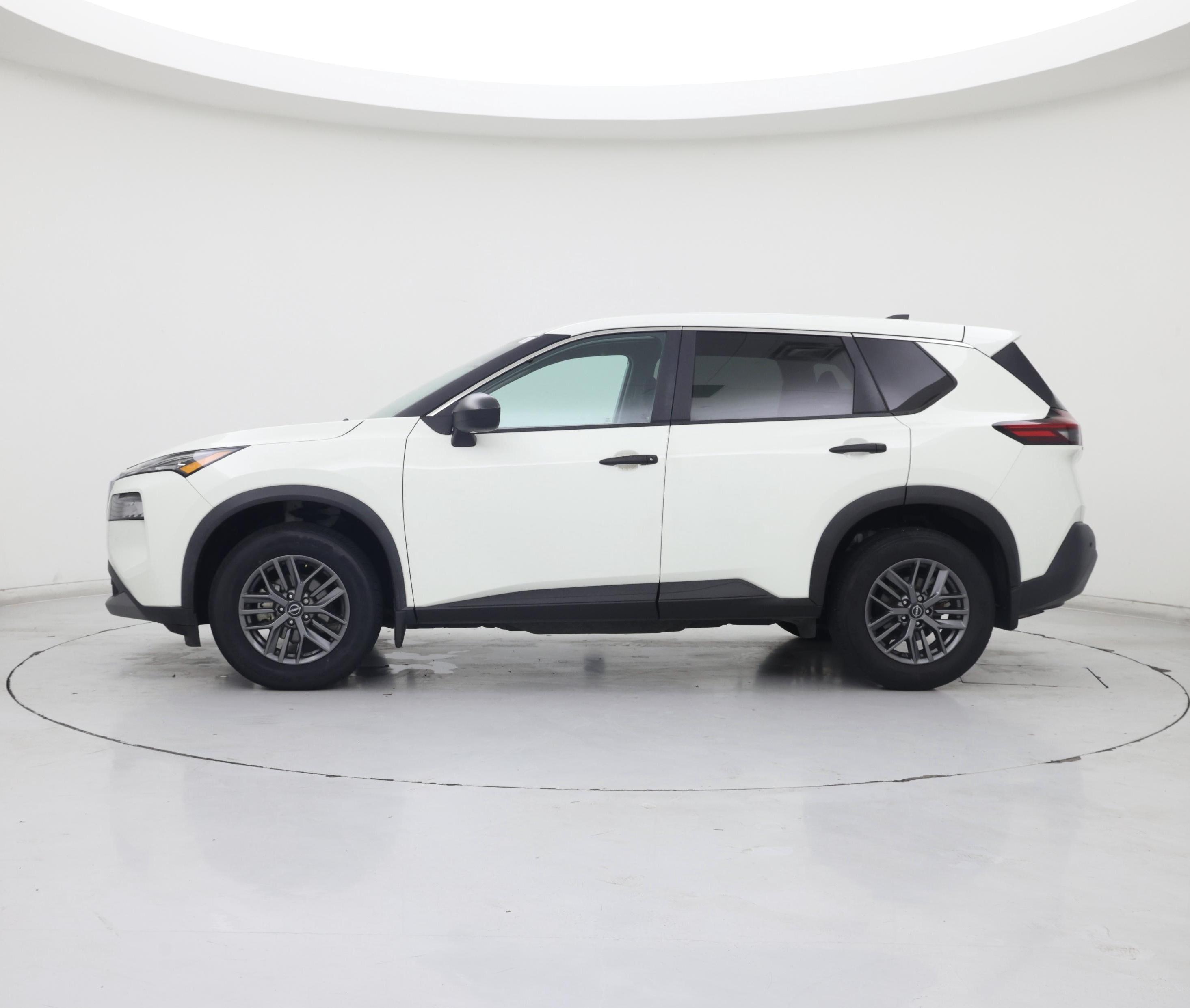 Thumbnail: 2023 Nissan Rogue - 3