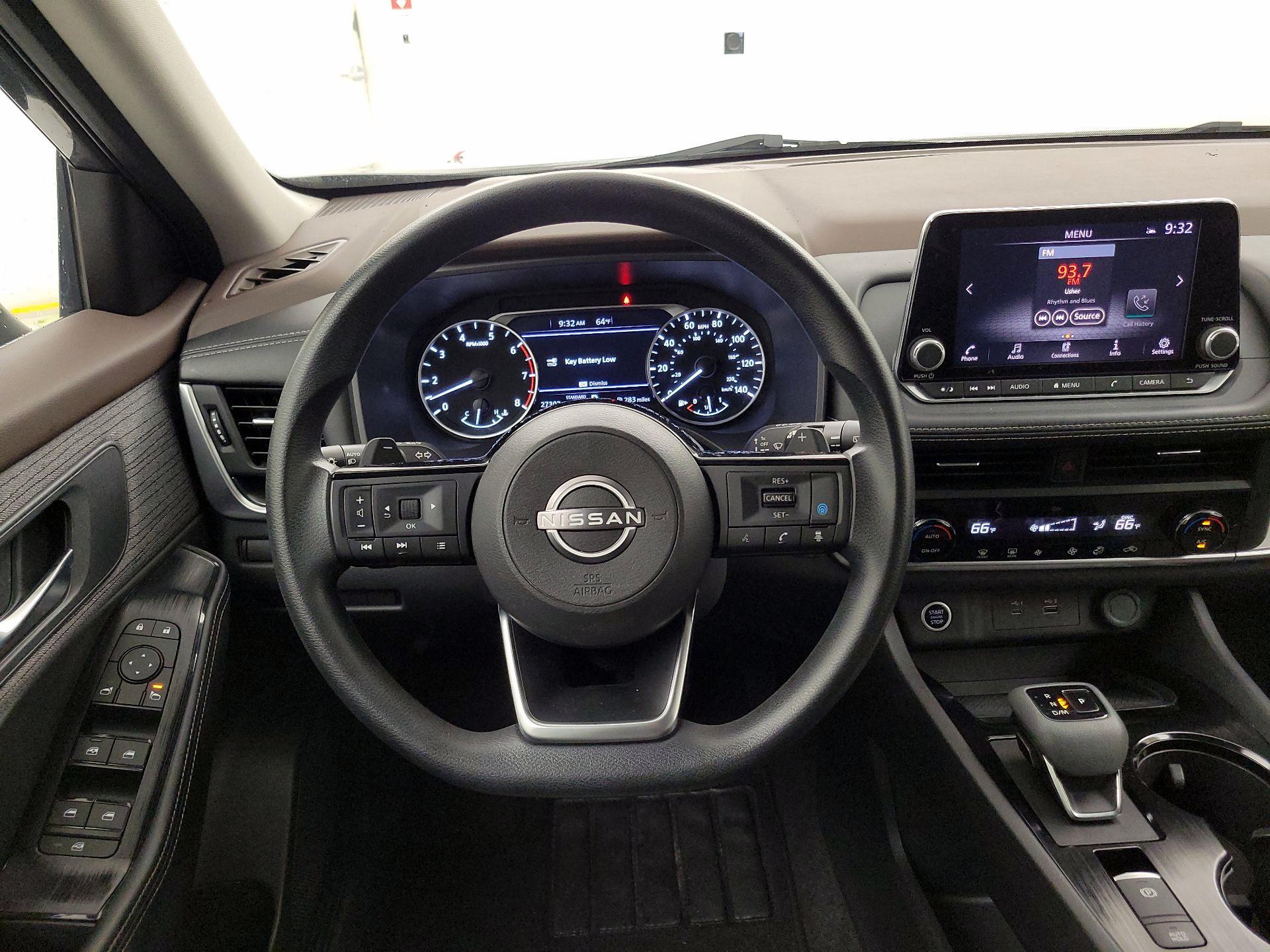 Thumbnail: 2023 Nissan Rogue - 10