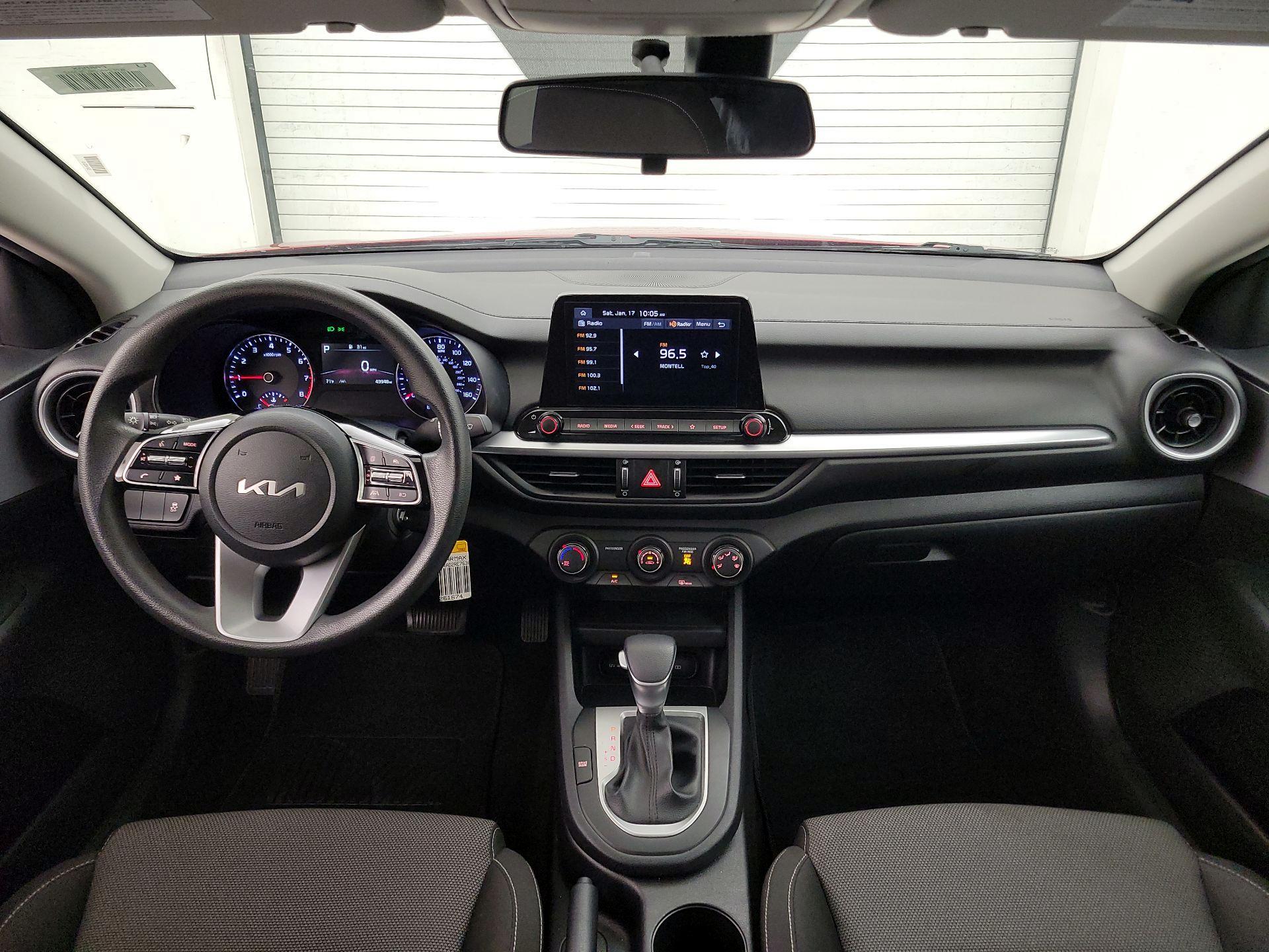 Thumbnail: 2024 Kia Forte - 9