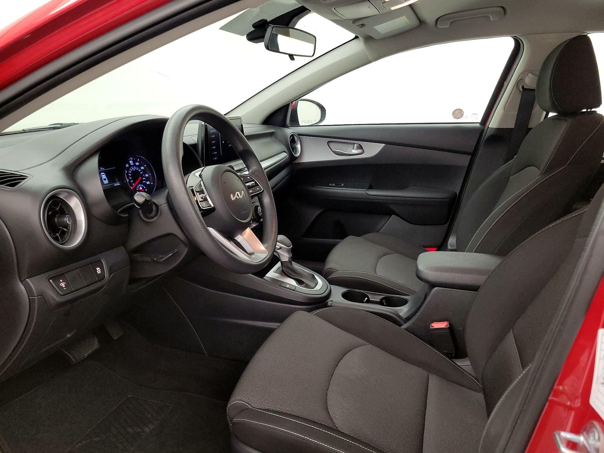 Thumbnail: 2024 Kia Forte - 11