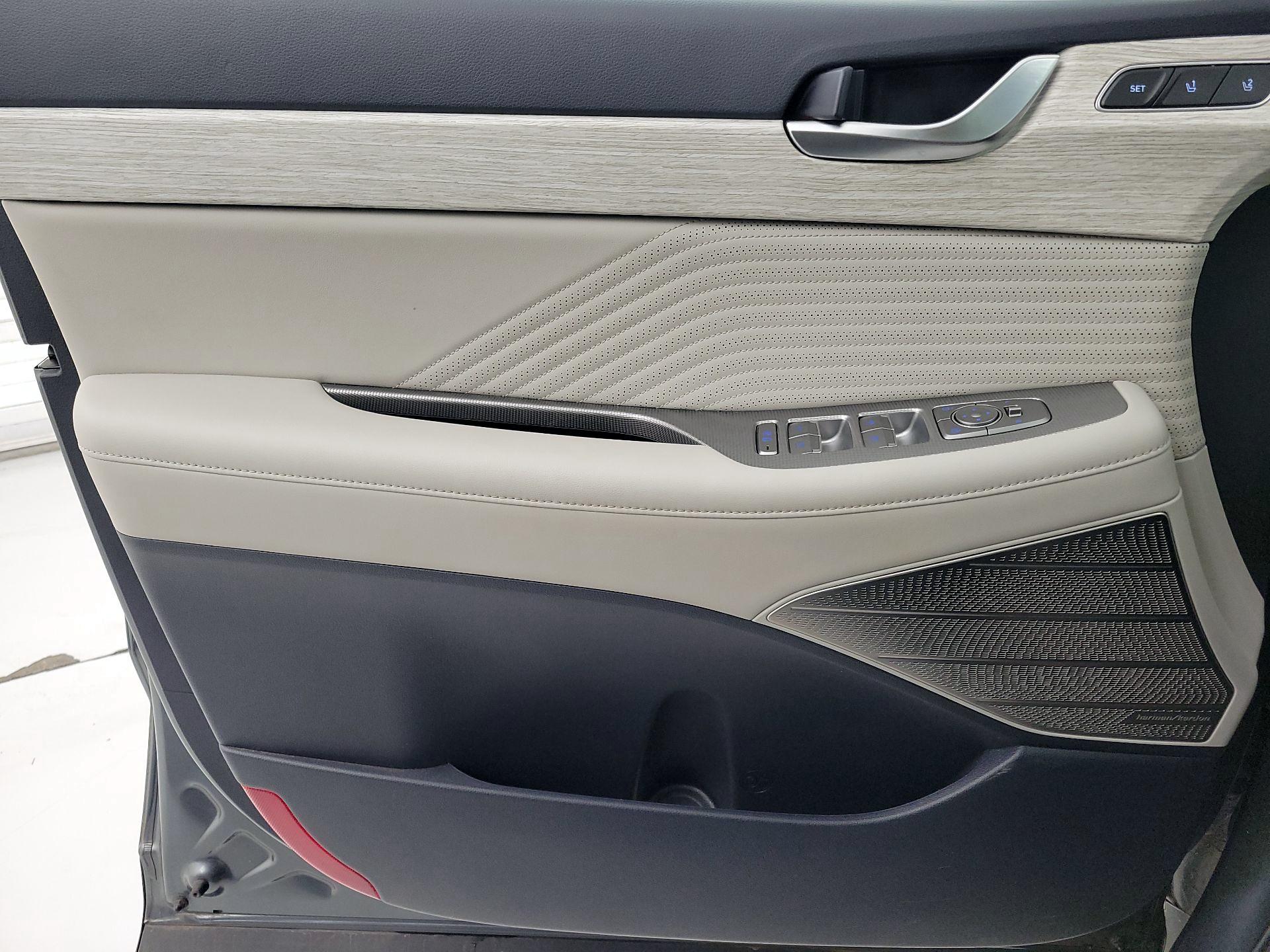 Thumbnail: 2025 Hyundai Palisade - 12