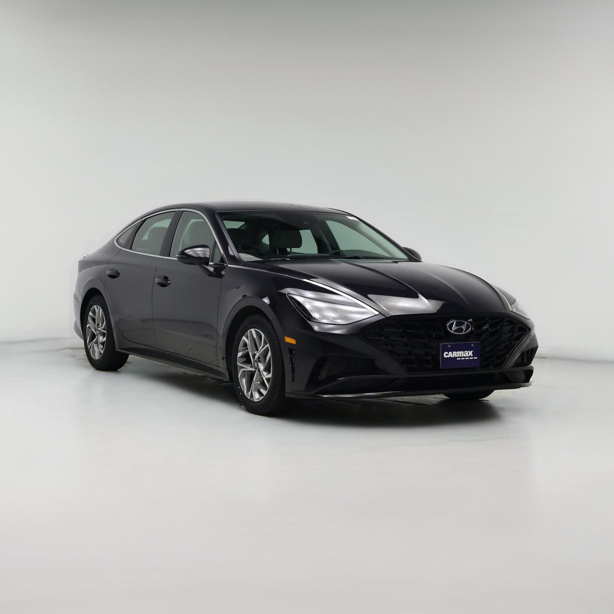 Thumbnail: 2023 Hyundai Sonata - 1