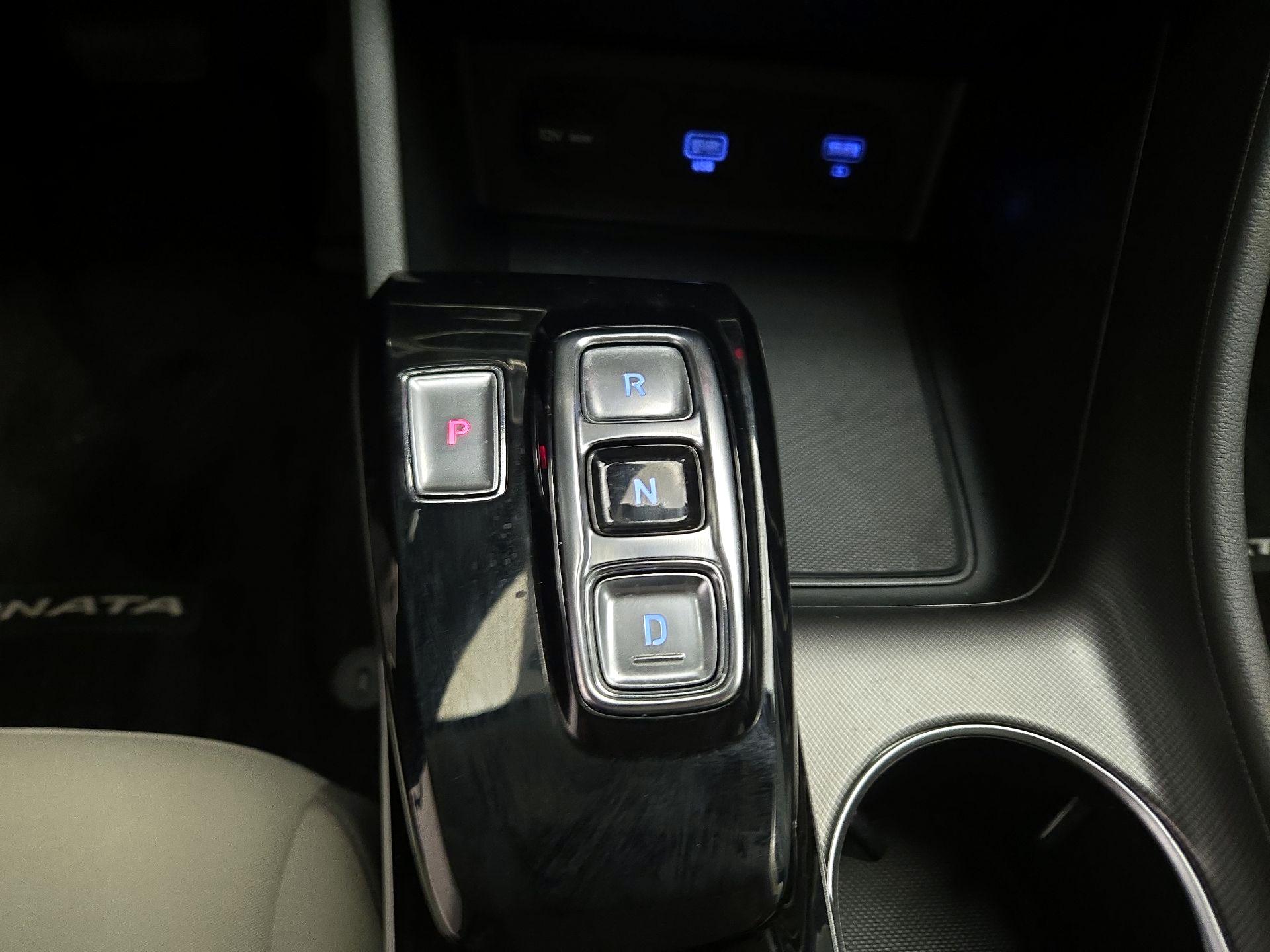 Thumbnail: 2023 Hyundai Sonata - 18