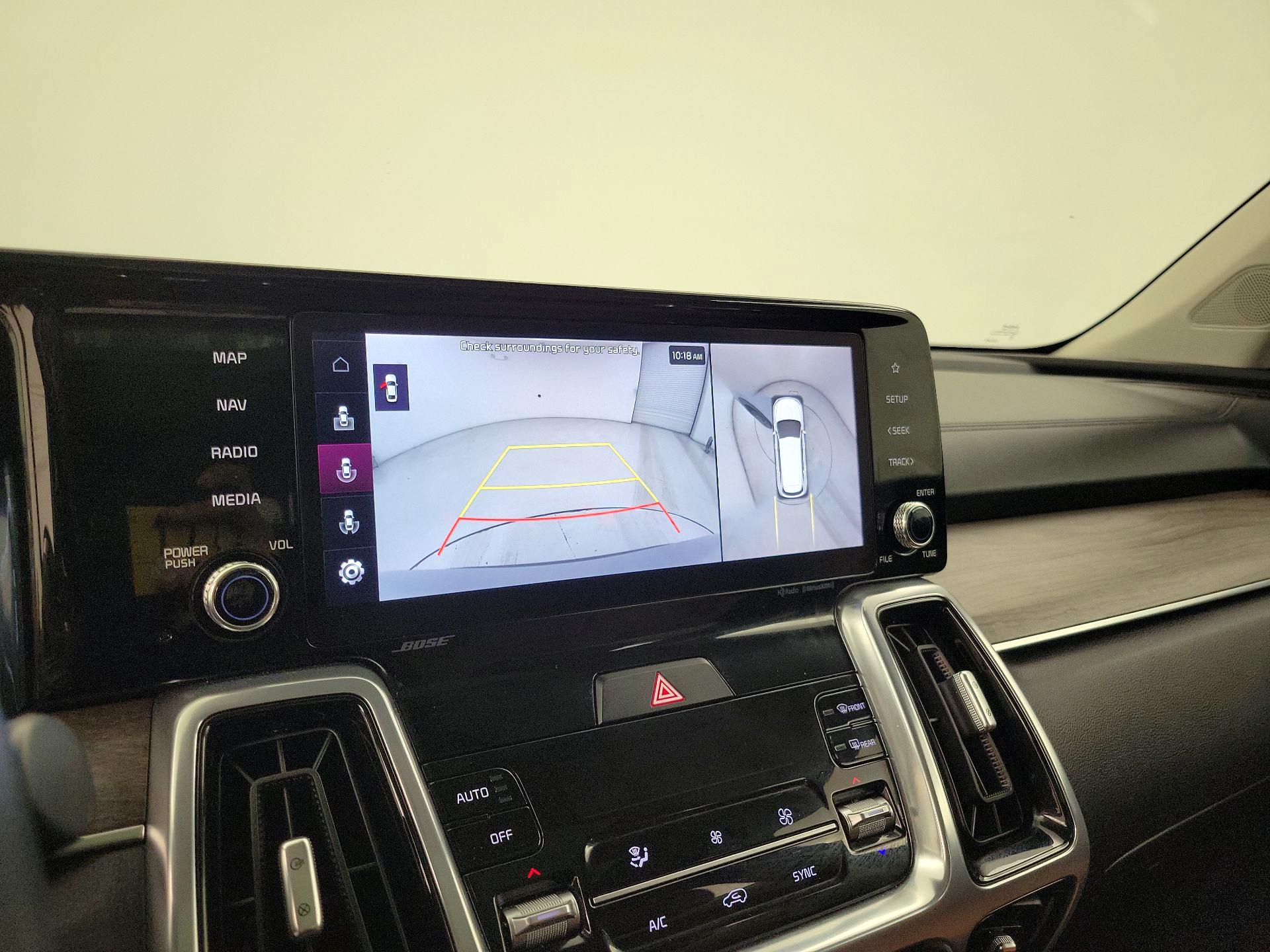 Thumbnail: 2023 Kia Sorento - 14