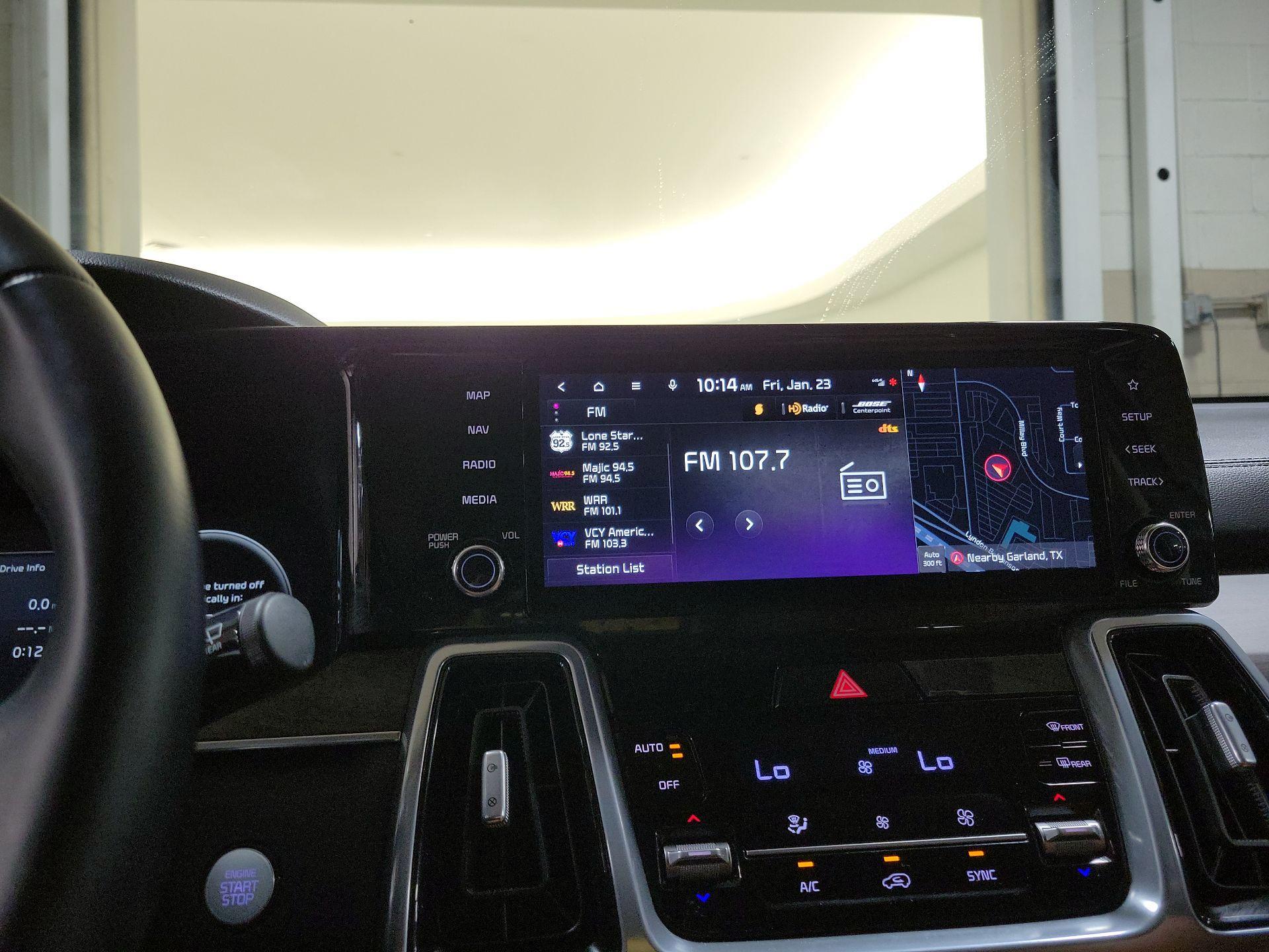 Thumbnail: 2023 Kia Sorento - 15