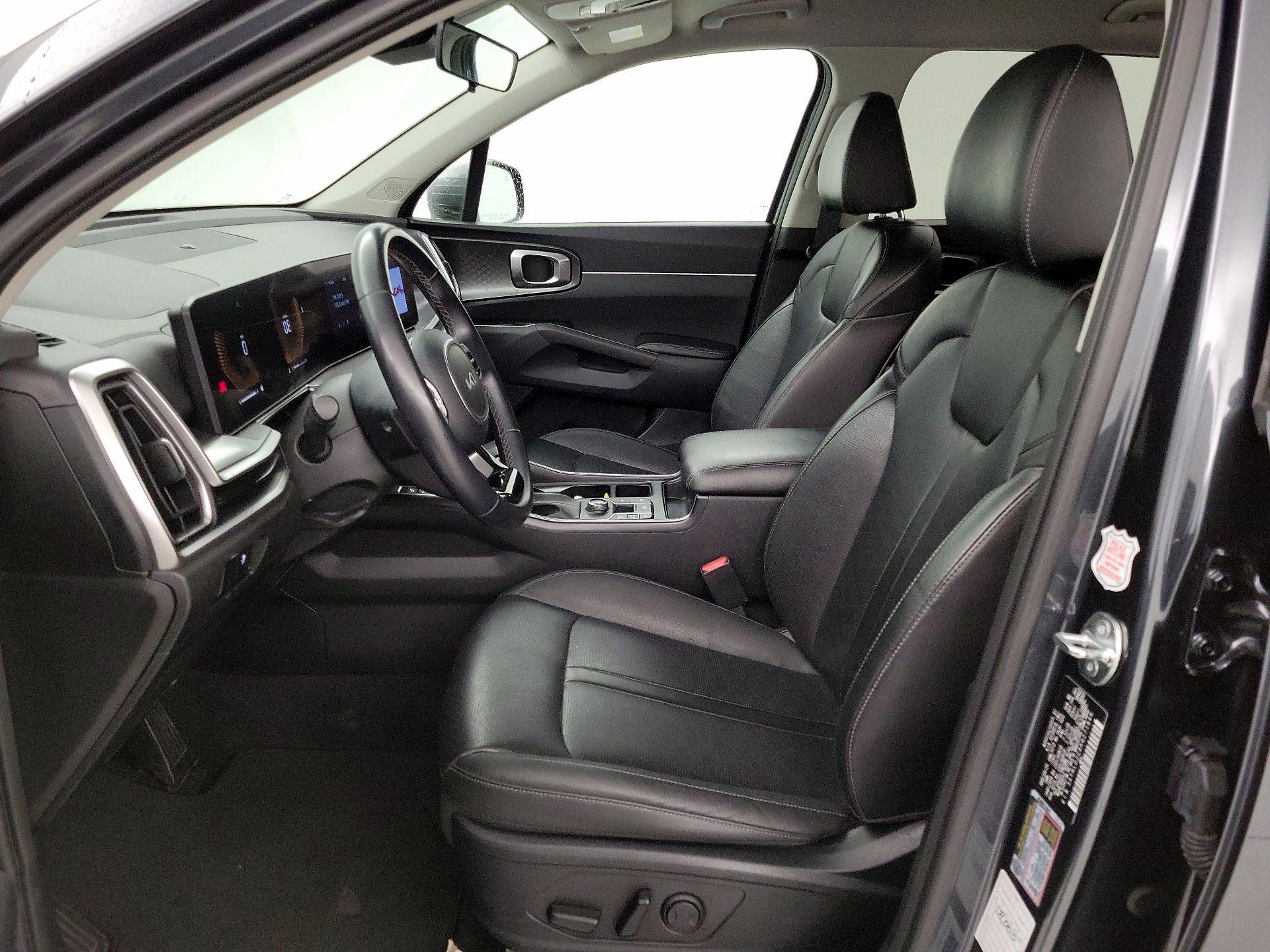 Thumbnail: 2024 Kia Sorento - 11