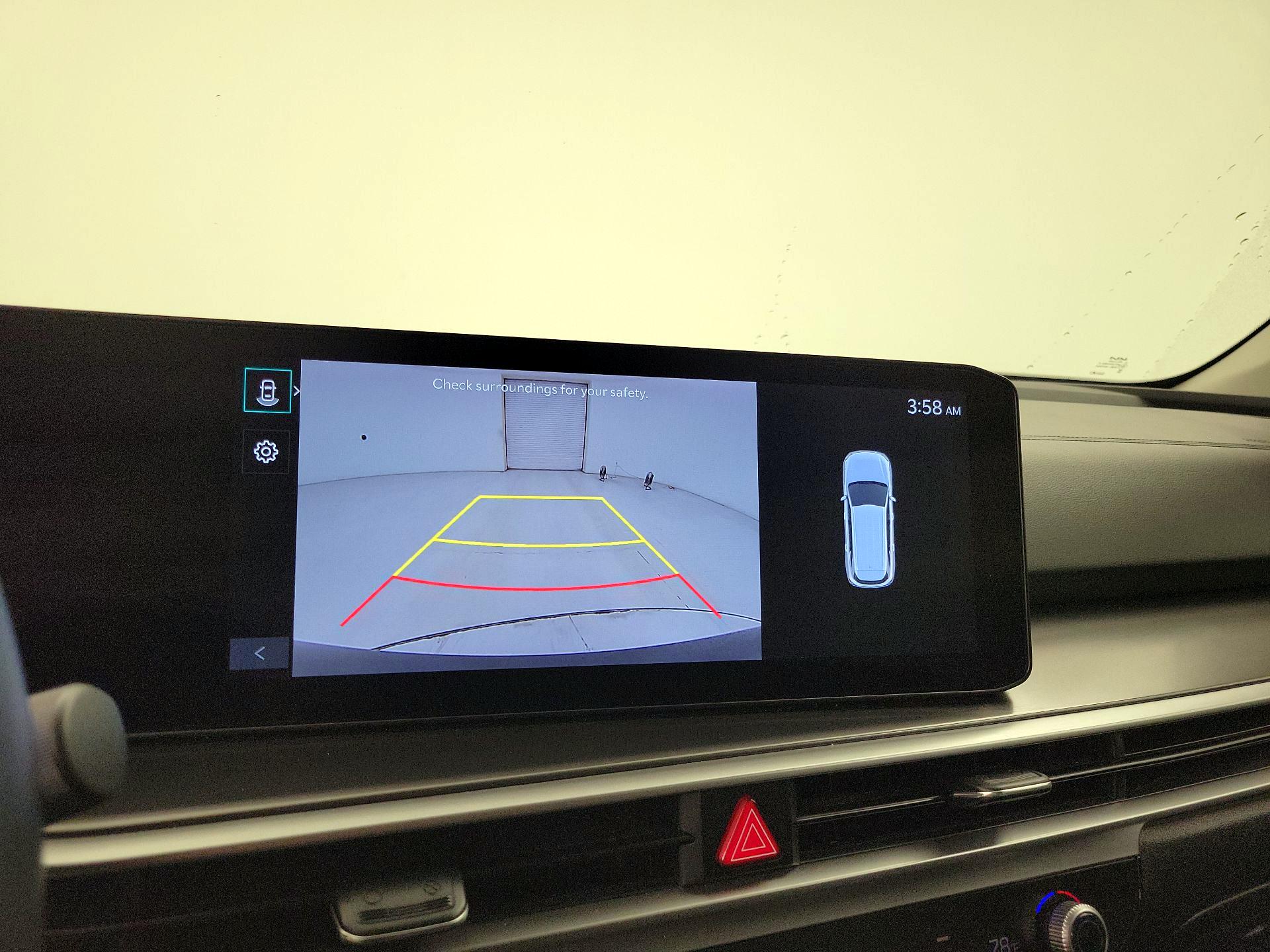 Thumbnail: 2024 Kia Sorento - 15