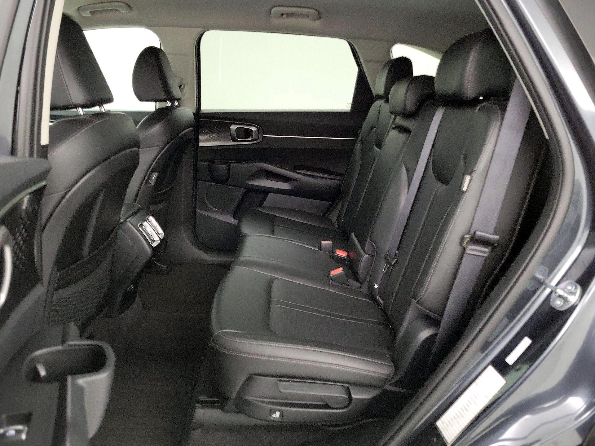 Thumbnail: 2024 Kia Sorento - 19