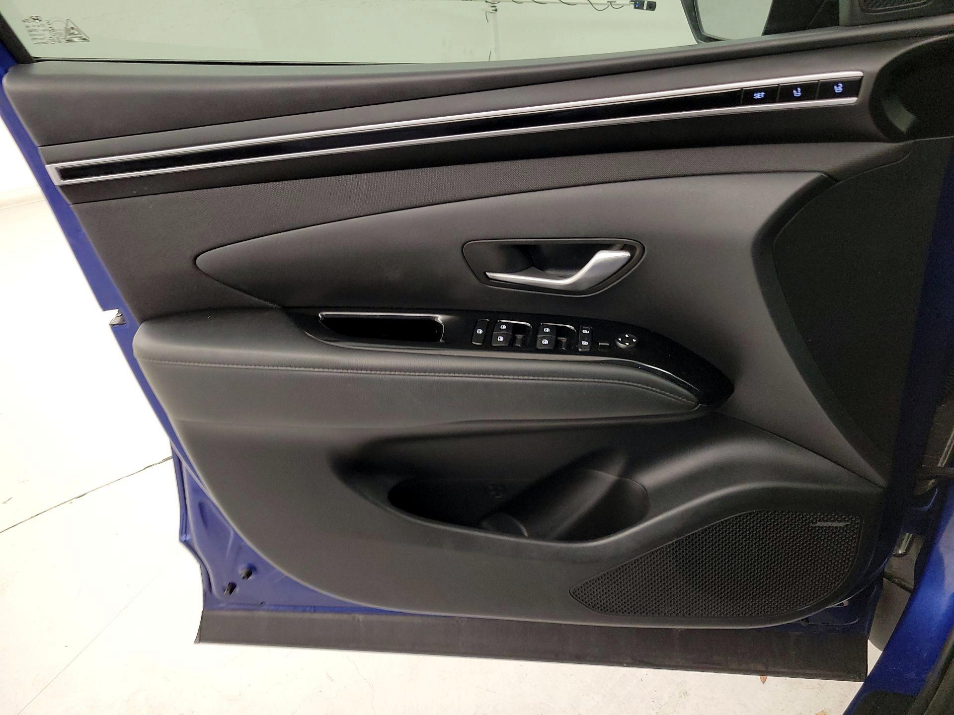 Thumbnail: 2023 Hyundai Tucson - 12