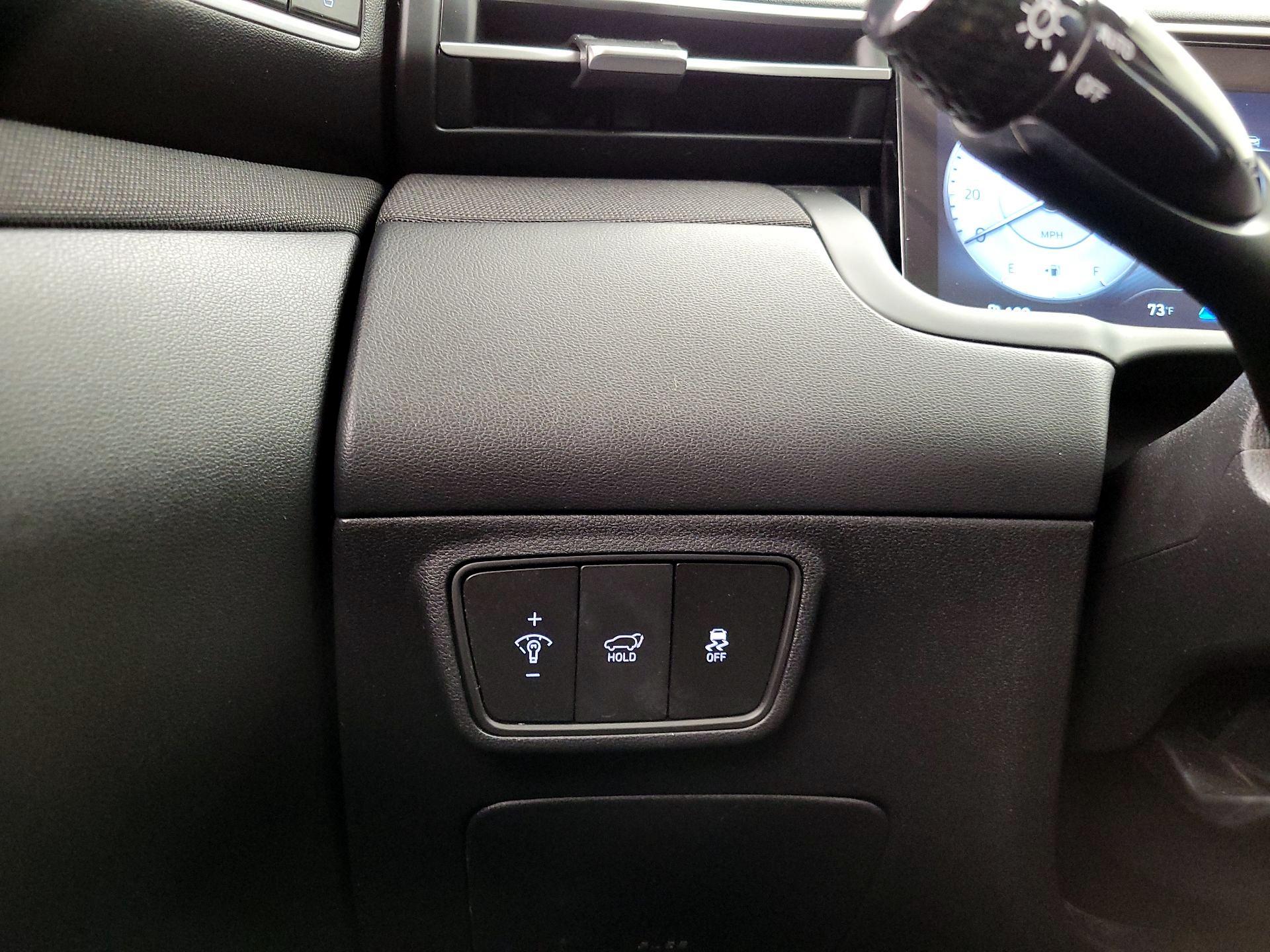 Thumbnail: 2023 Hyundai Tucson - 13