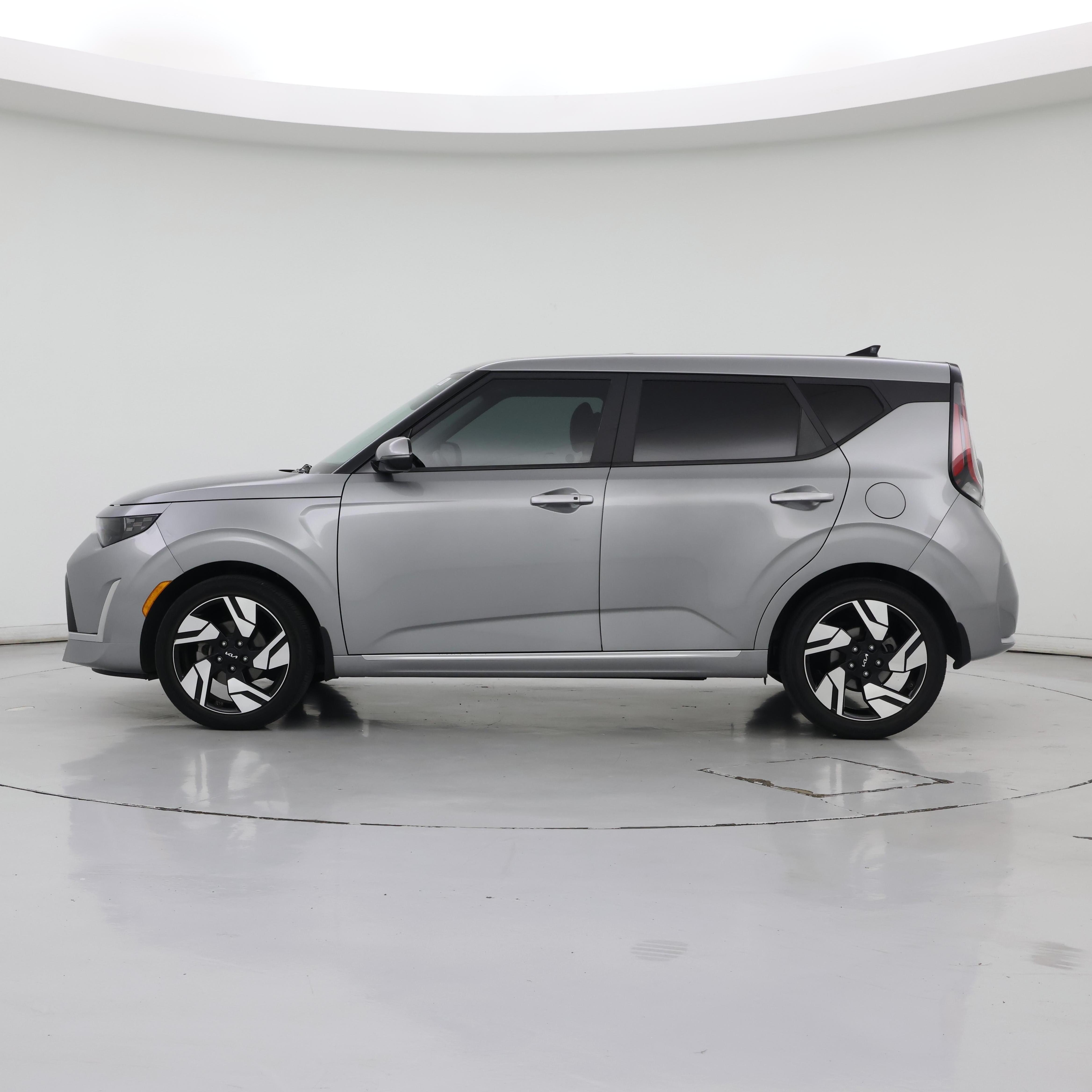 Thumbnail: 2023 Kia Soul - 3