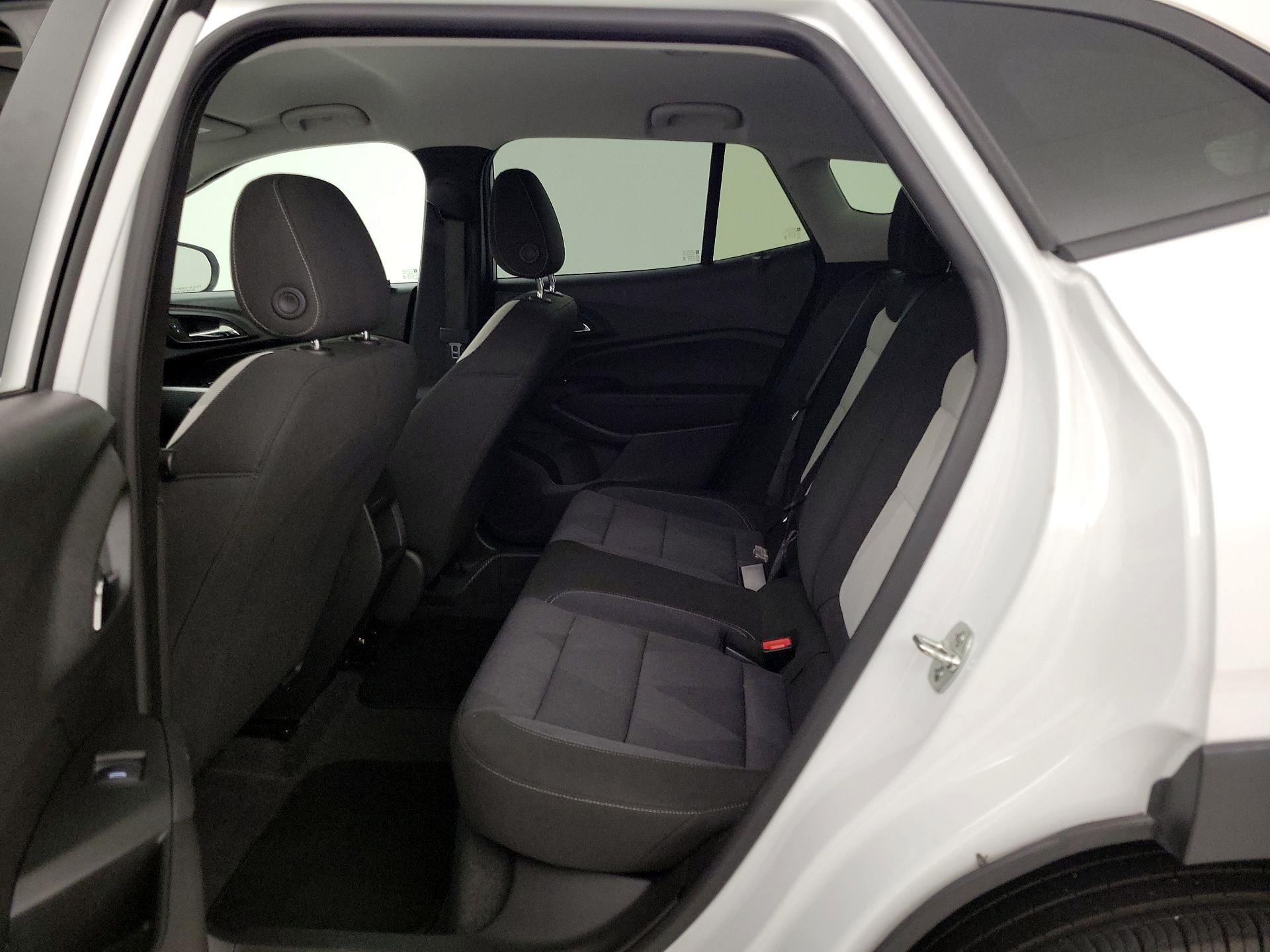 Thumbnail: 2025 Chevrolet Trax - 18