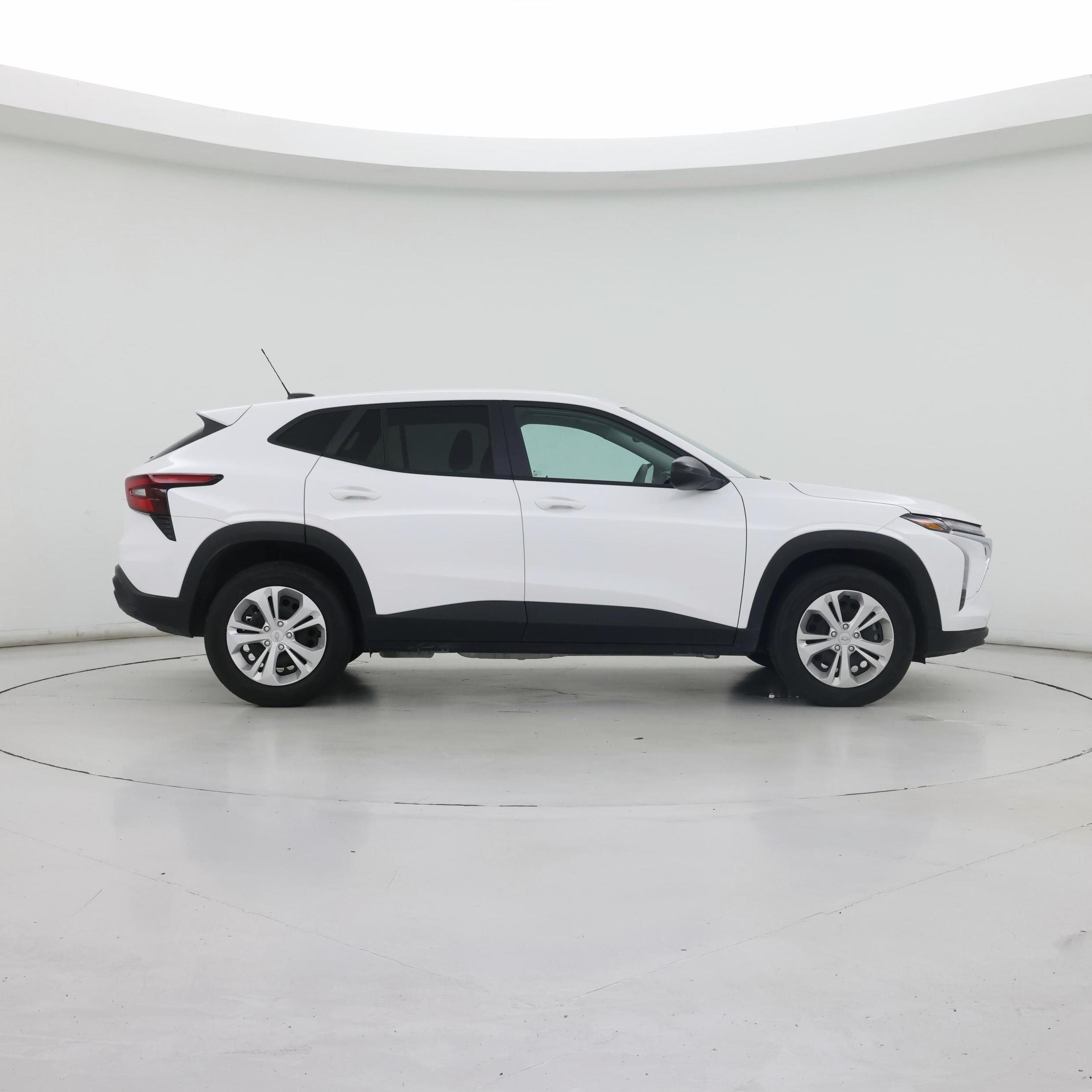 Thumbnail: 2025 Chevrolet Trax - 7