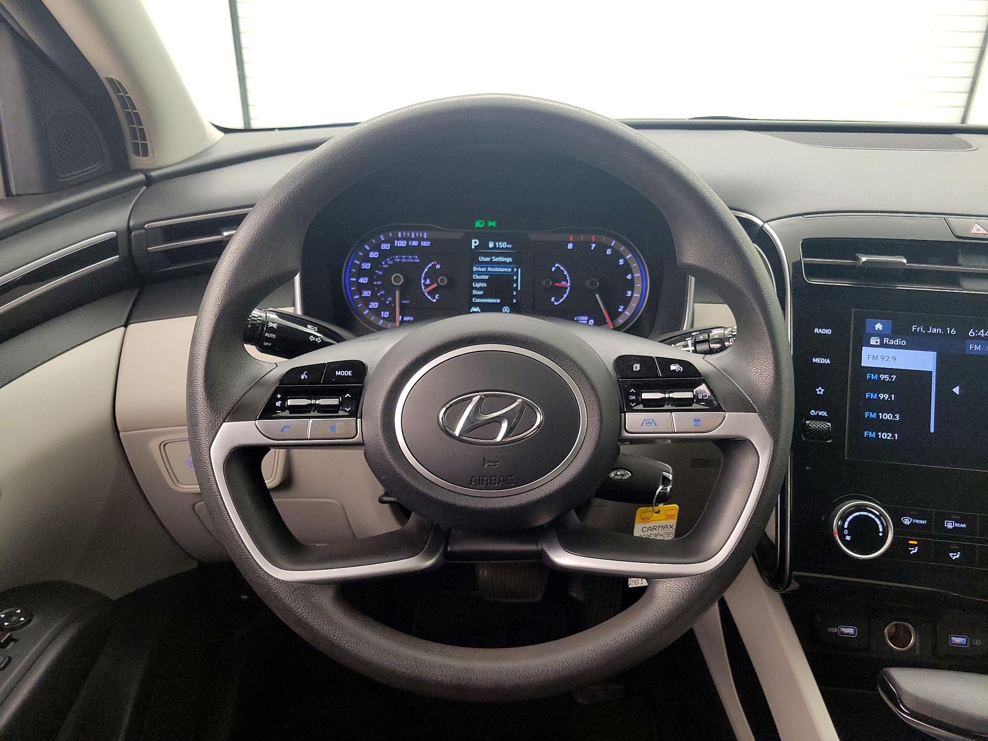 Thumbnail: 2023 Hyundai Tucson - 10