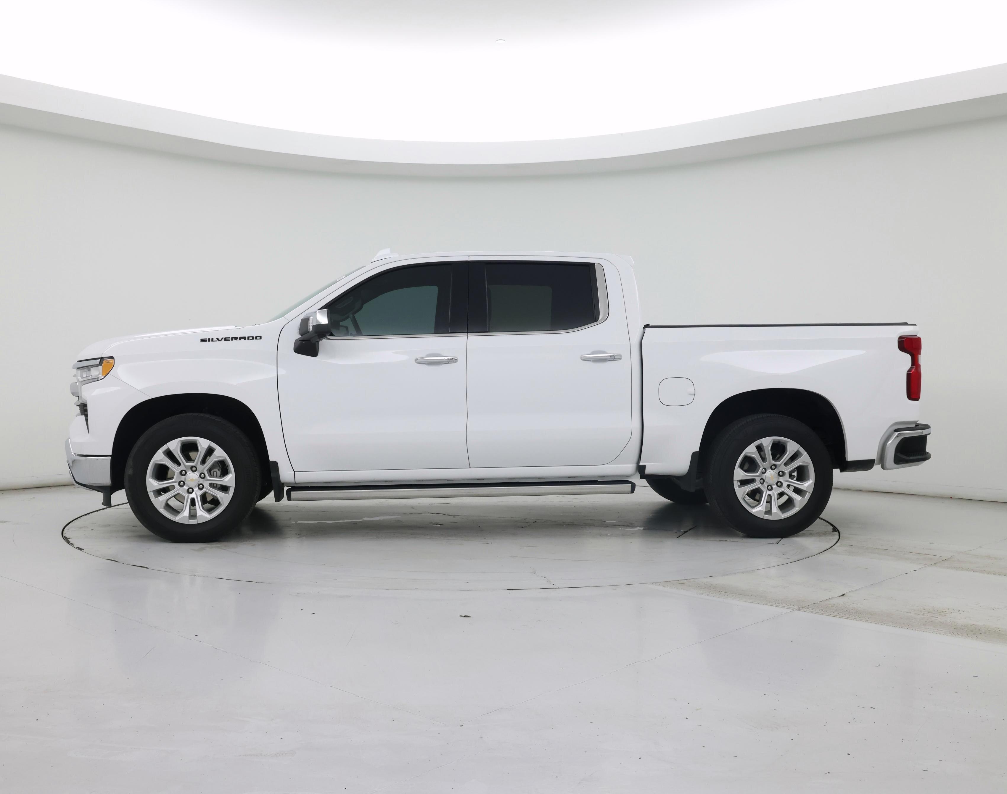 Thumbnail: 2024 Chevrolet Silverado 1500 - 3